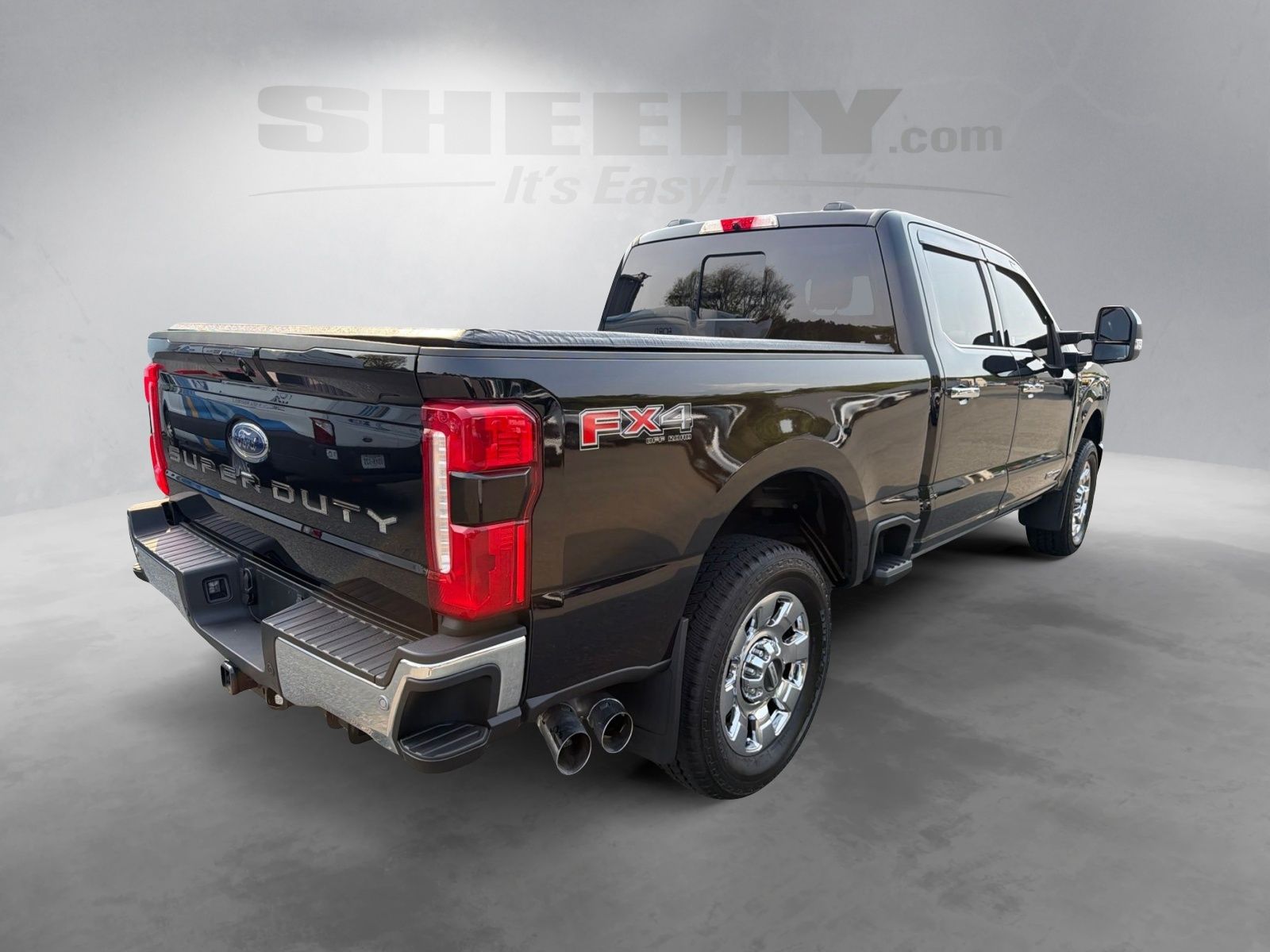 Certified Used 2025 Agate Black Metallic Ford Lariat image 13