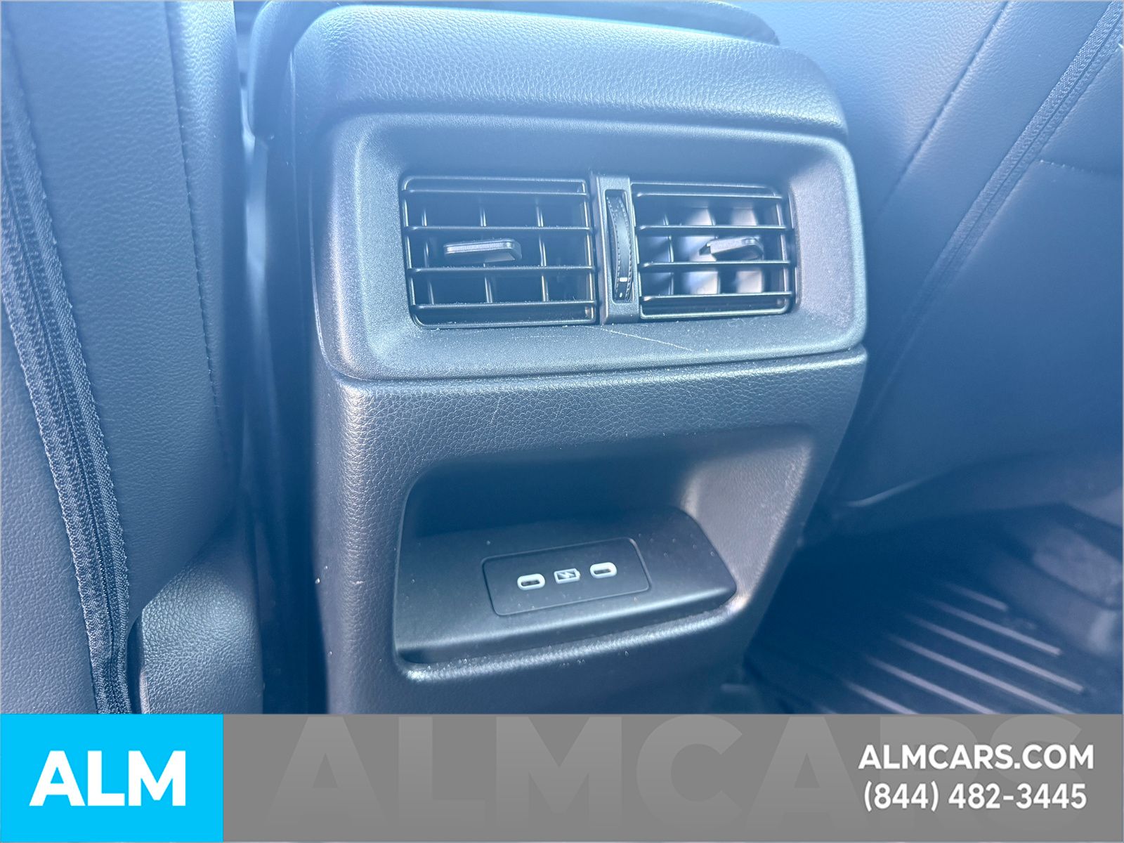 Used 2024 Silver Honda EX-L image 11