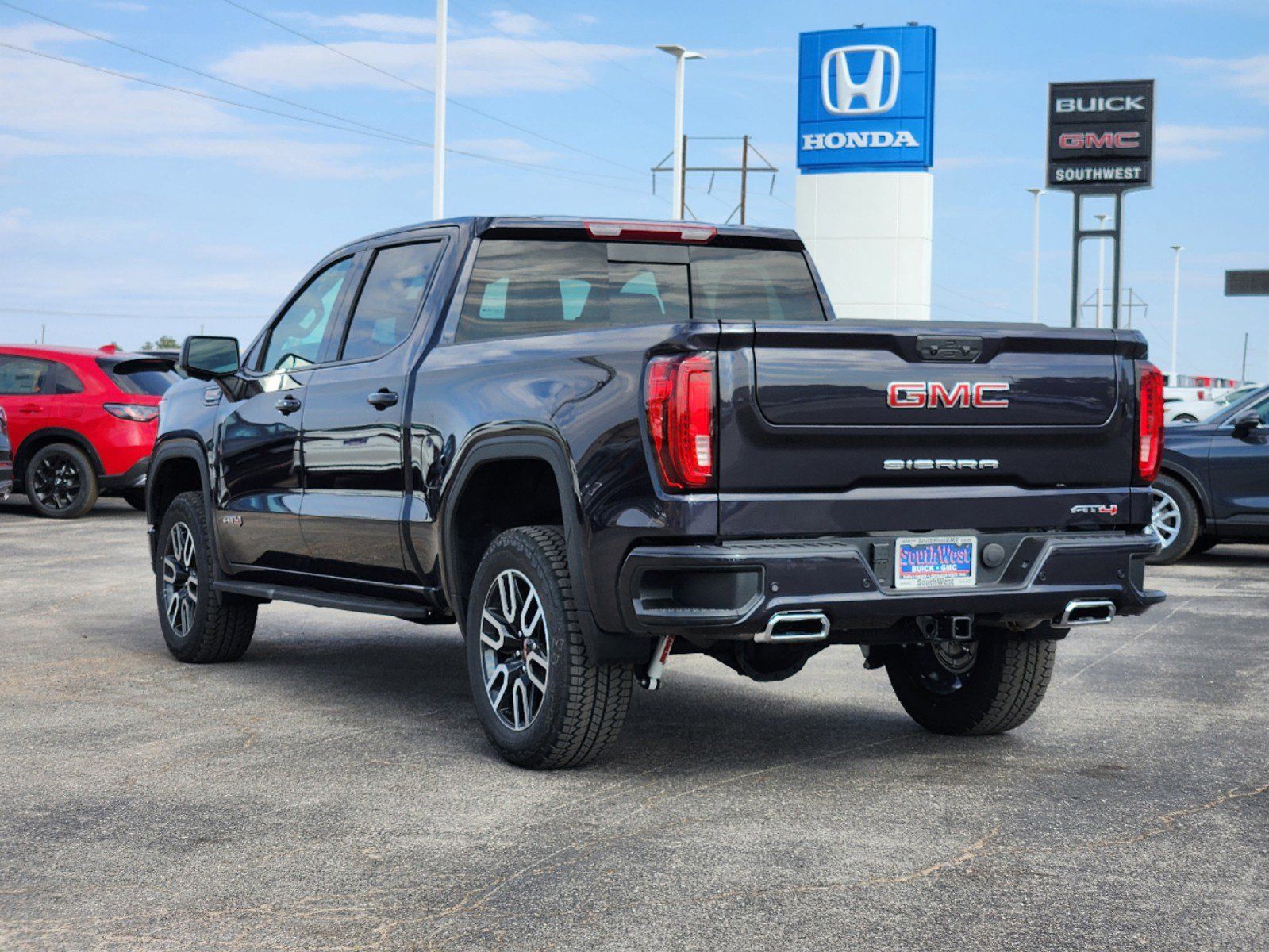 2025 GMC Sierra 1500 AT4 4