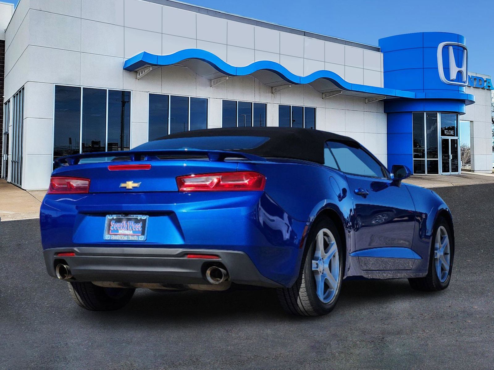 2018 Chevrolet Camaro 1LT 7