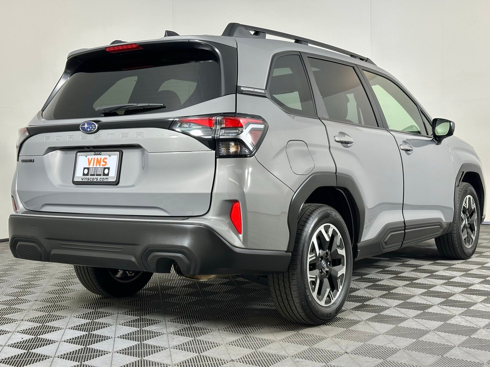 2025 Subaru Forester Premium - Photo 4