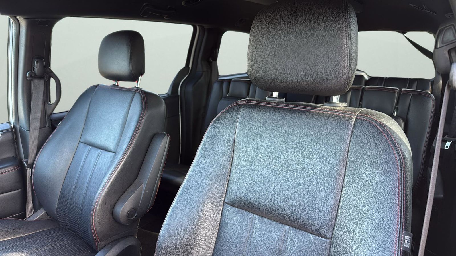 Used Car 2019 Dodge Grand Caravan  Gt For Sale Under $10,000 In Austin, Texas