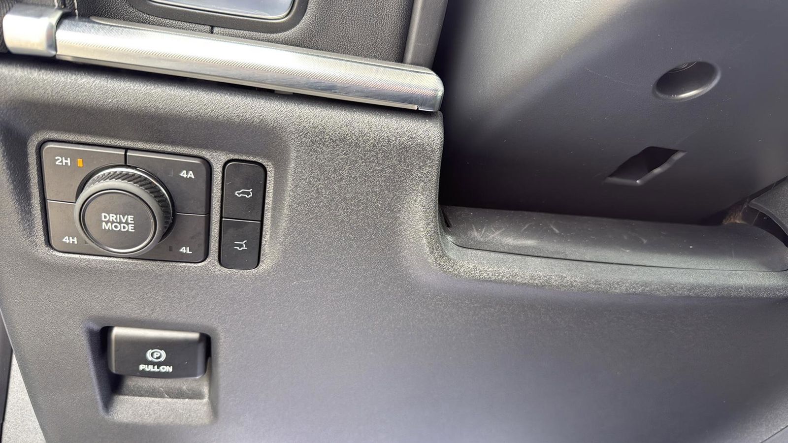 Used Car 2025 Ford Expedition Max  Platinum For Sale Under $80,000 In Austin, Texas