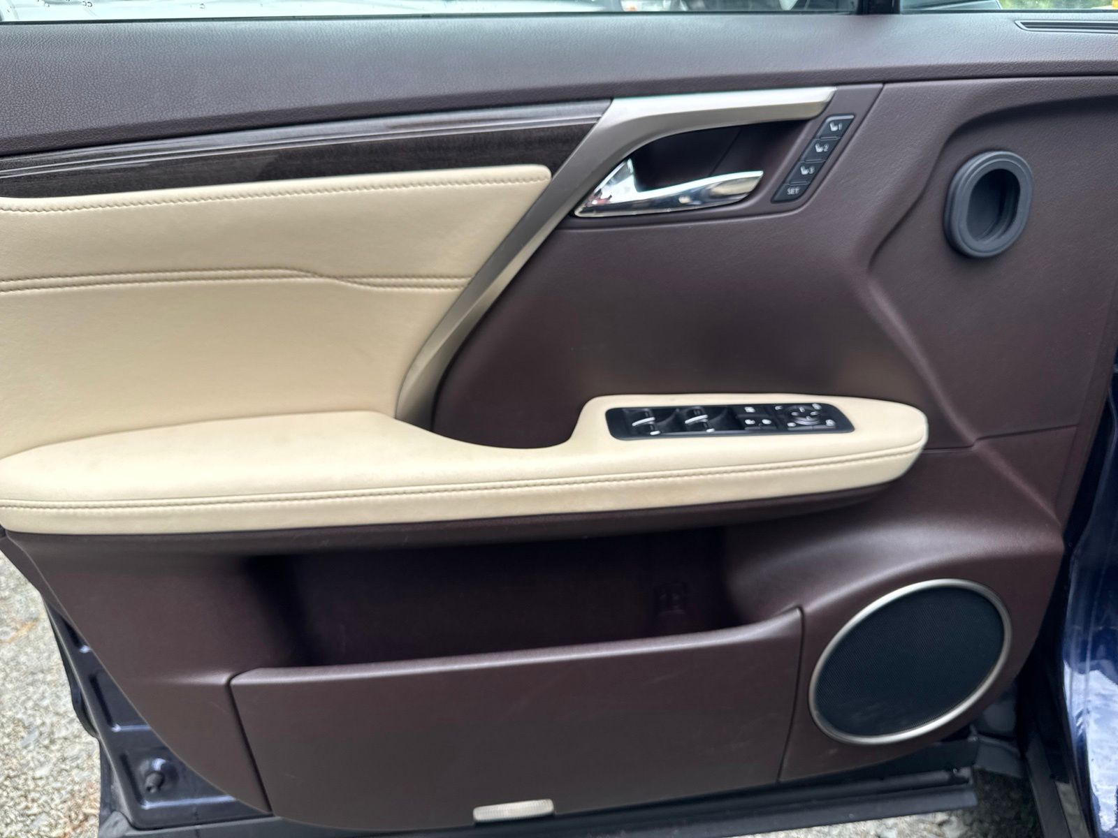 Used 2017 Nightfall Mica Lexus 350 image 23
