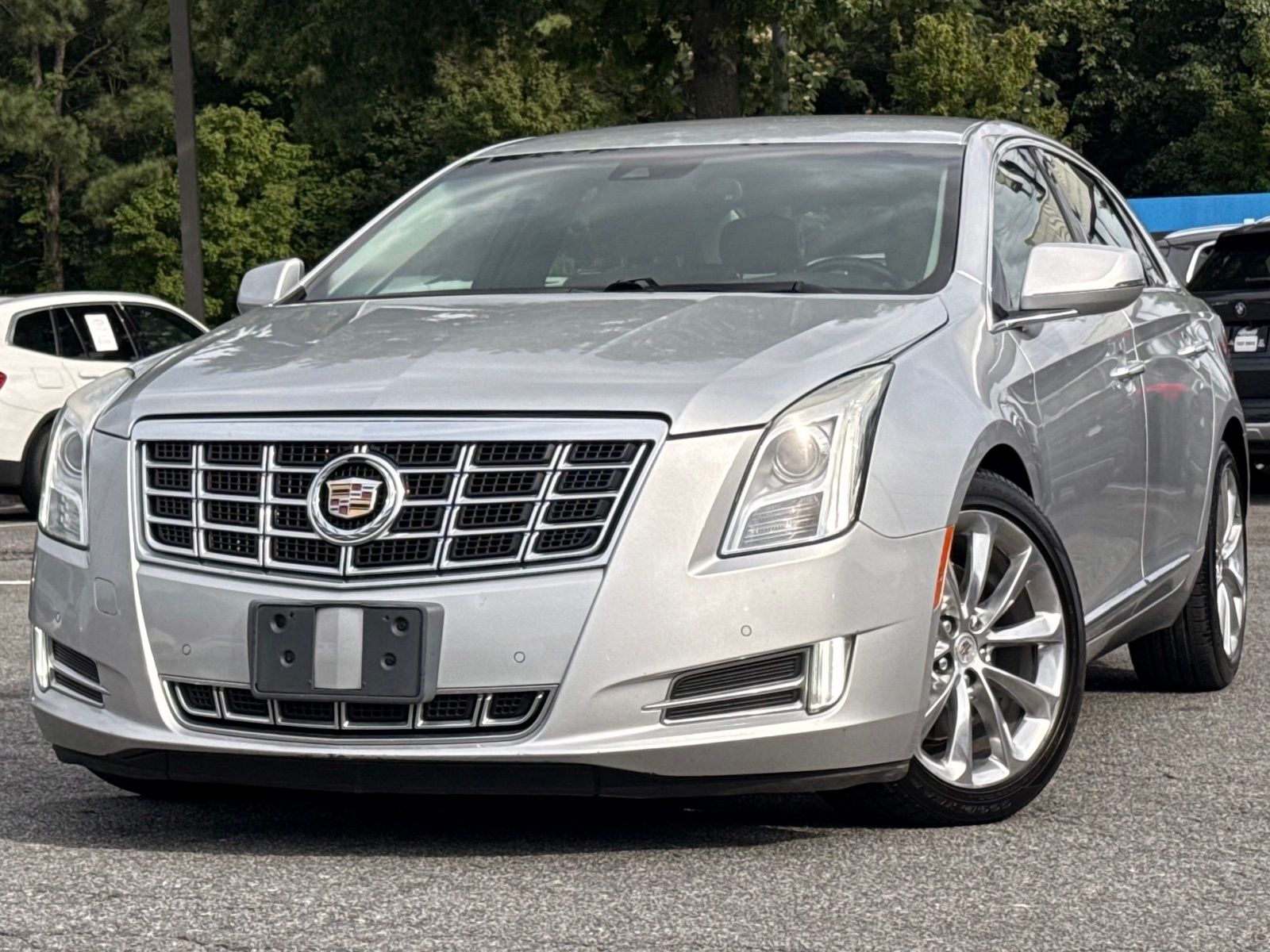 Radiant Silver Metallic 2013 Cadillac XTS Premium AWD Sedan All-Wheel Drive 6-Speed Automatic