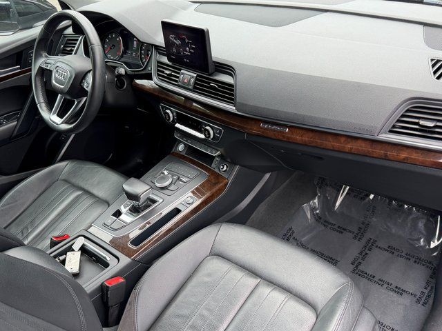 Used 2019 Brilliant Black Audi 2.0T Premium image 15