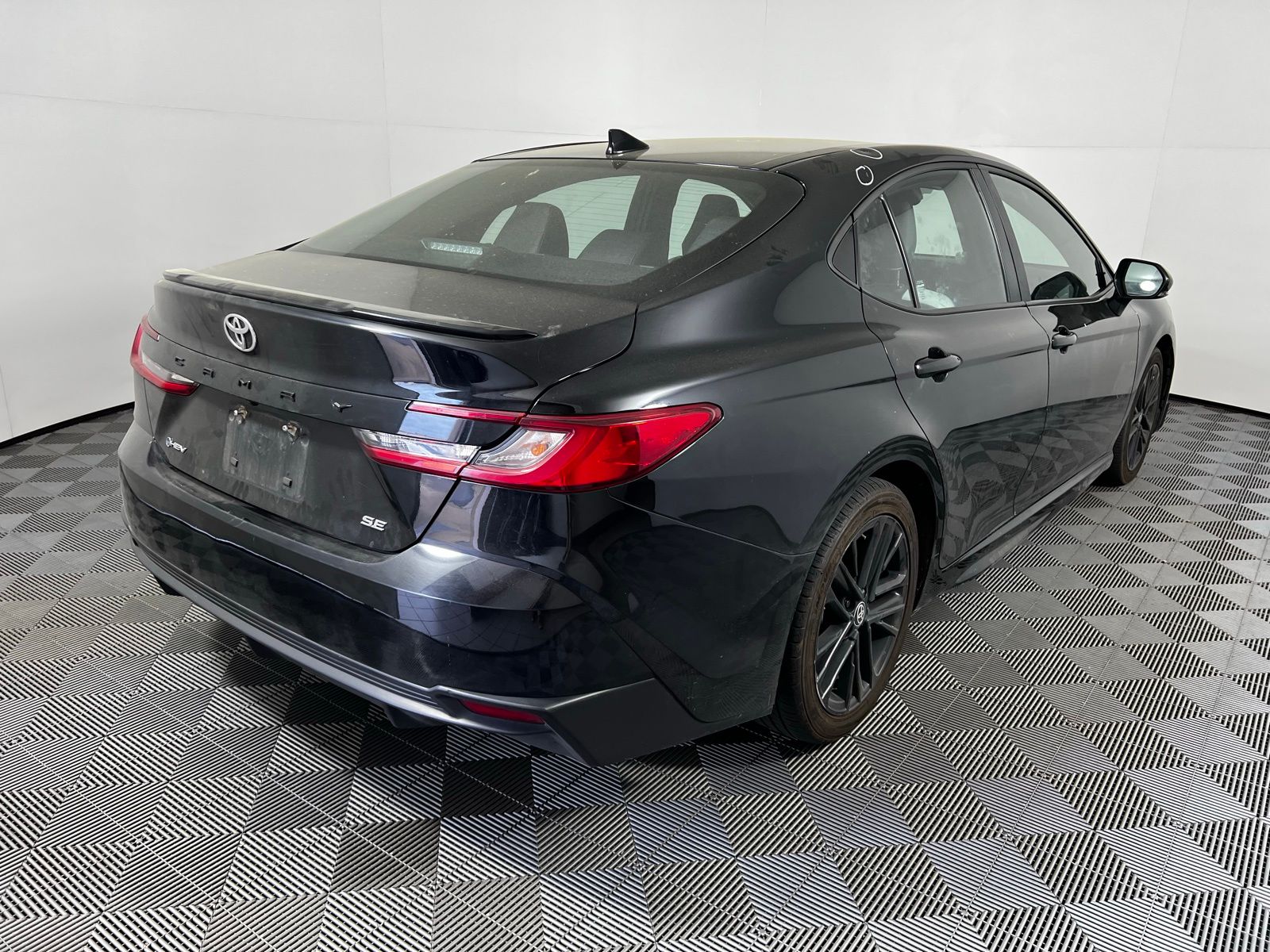 Thumbnail: 2025 Toyota Camry - 5