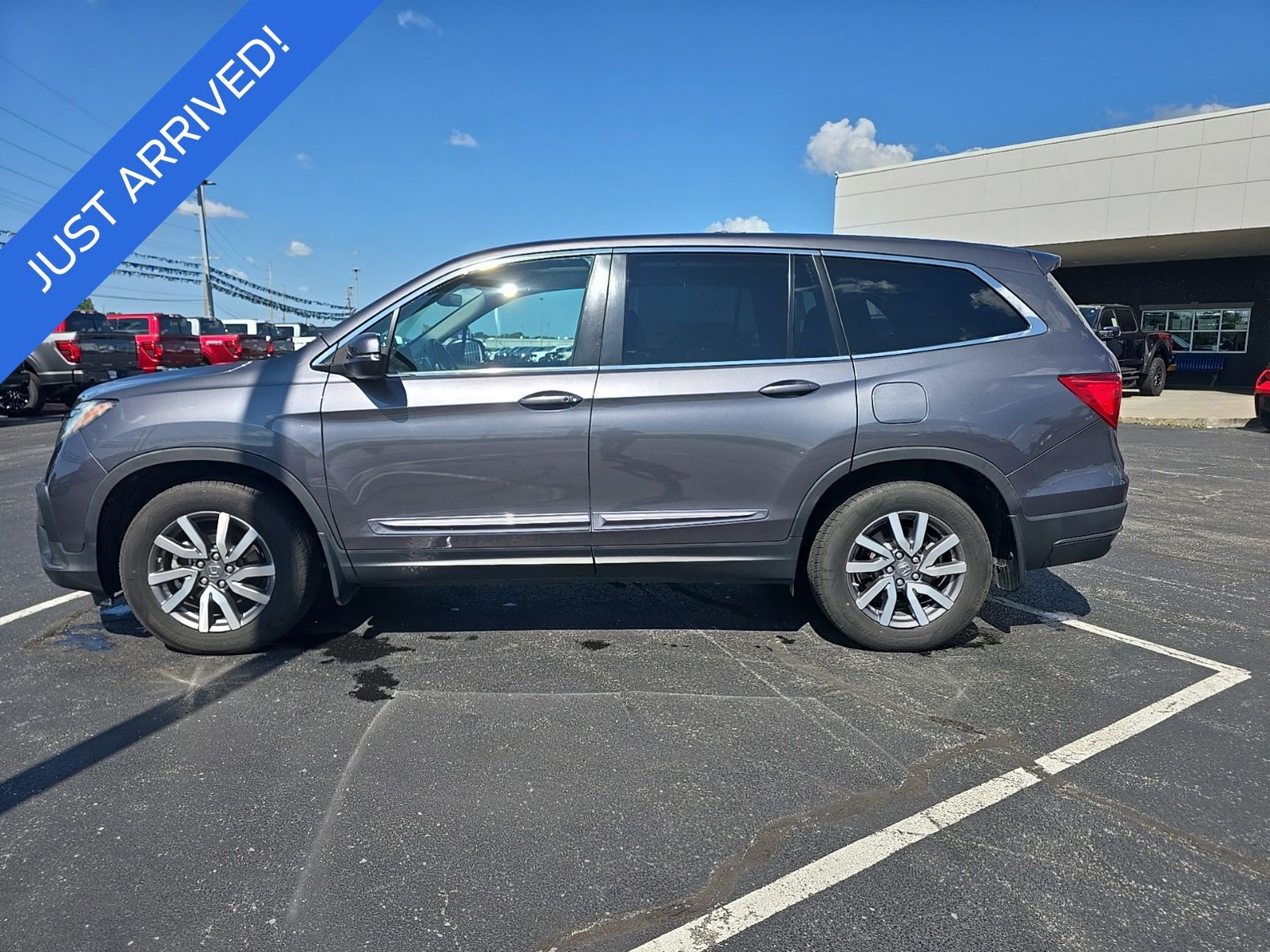 2020 Honda Pilot image 6