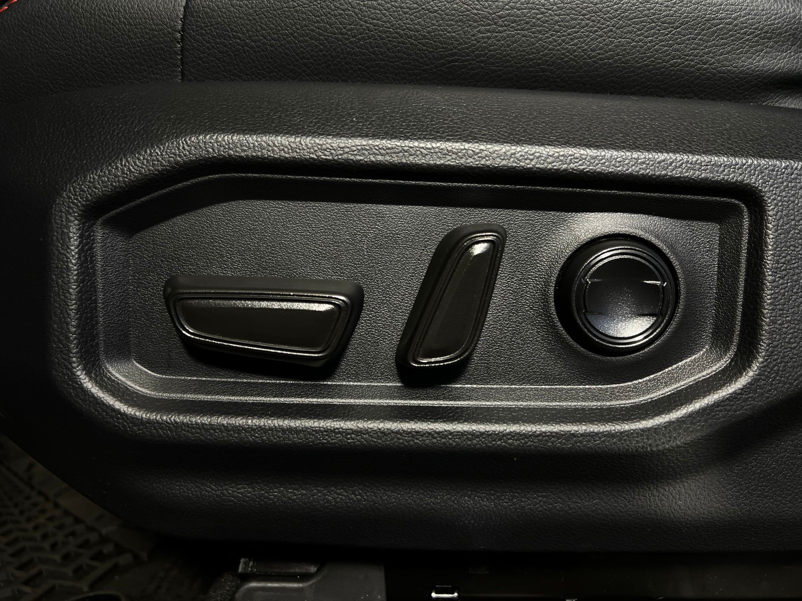 Thumbnail: 2026 Toyota Tundra - 11