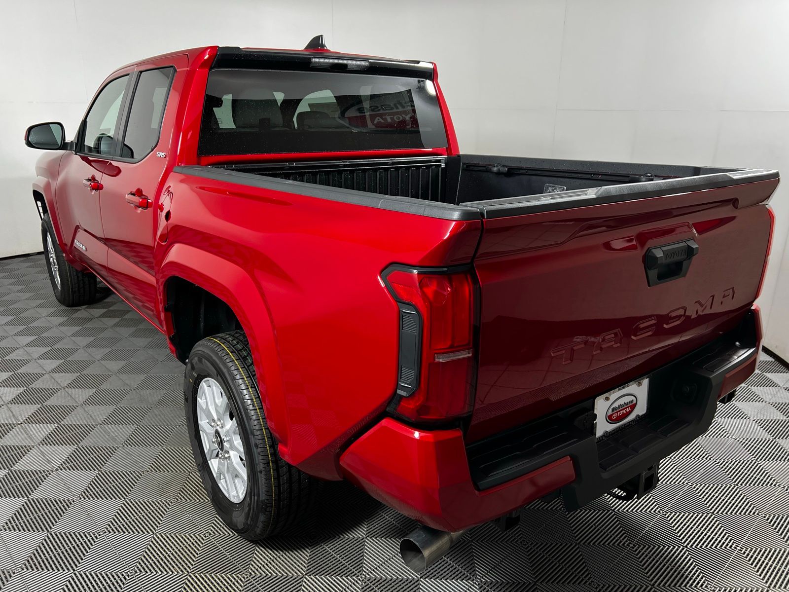 2025 Toyota Tacoma SR5 7