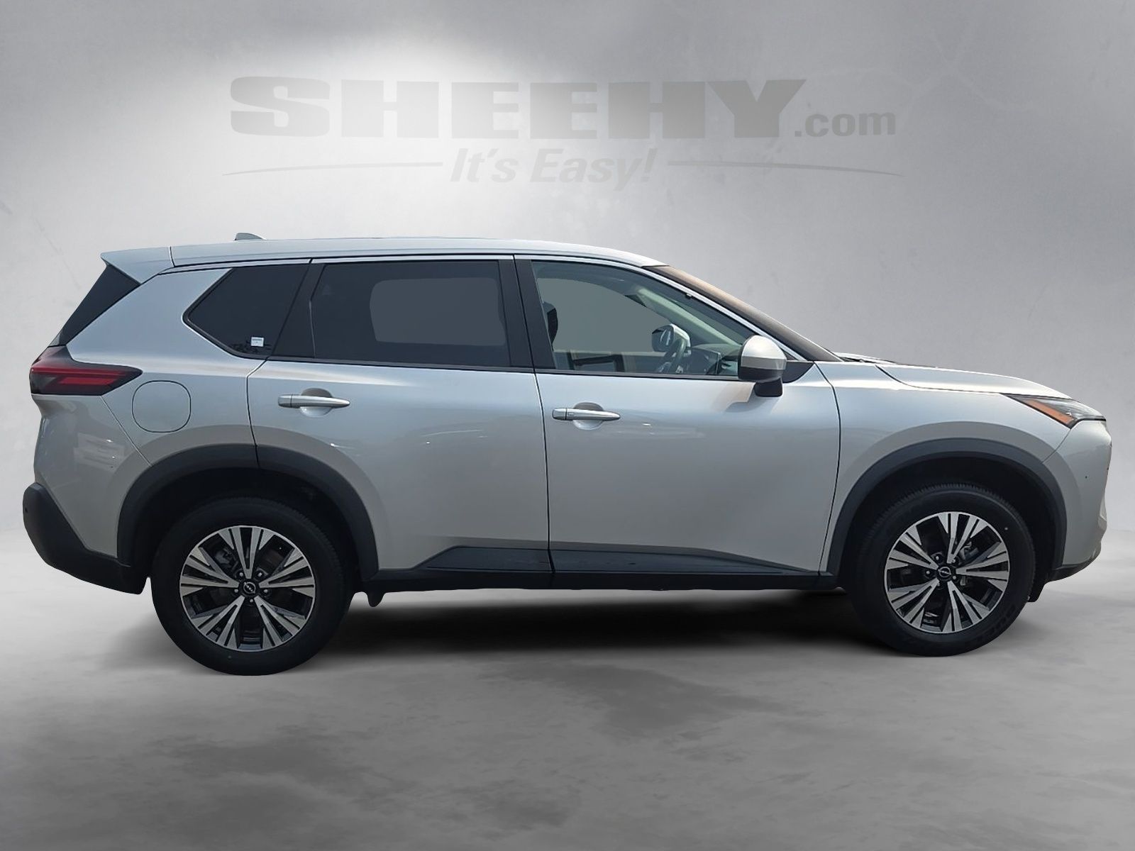 Used 2023 Silver Nissan SV image 10