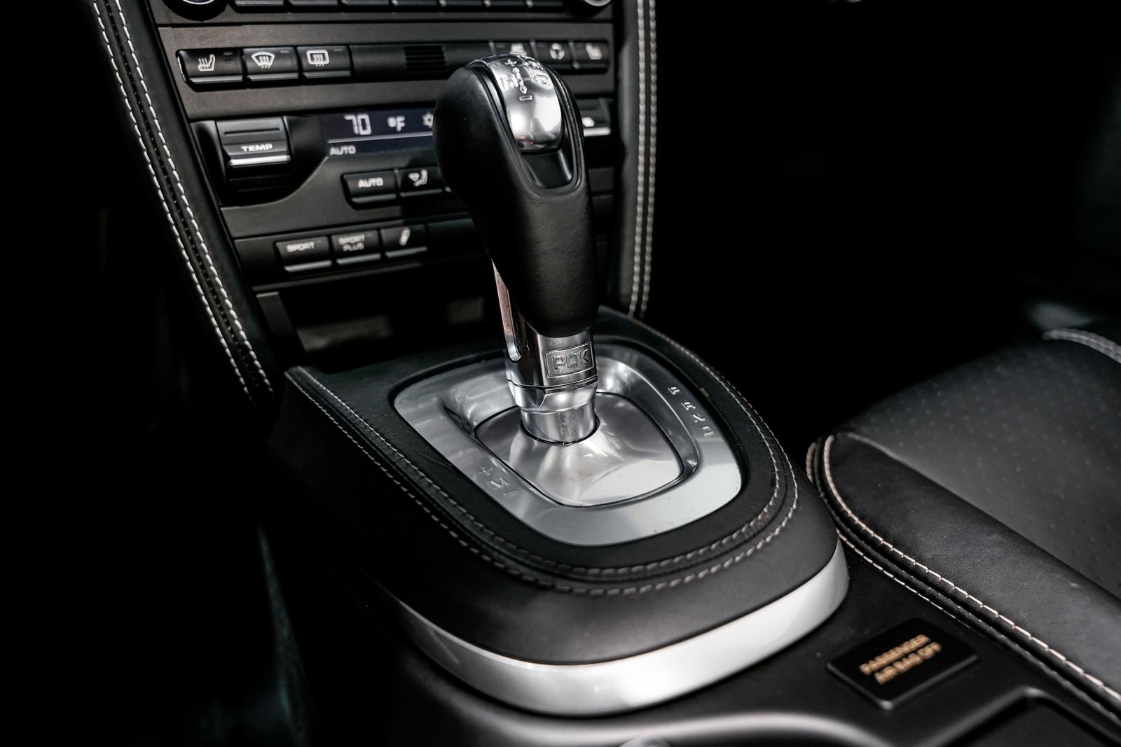2011 Porsche 911 Turbo S — photo 14