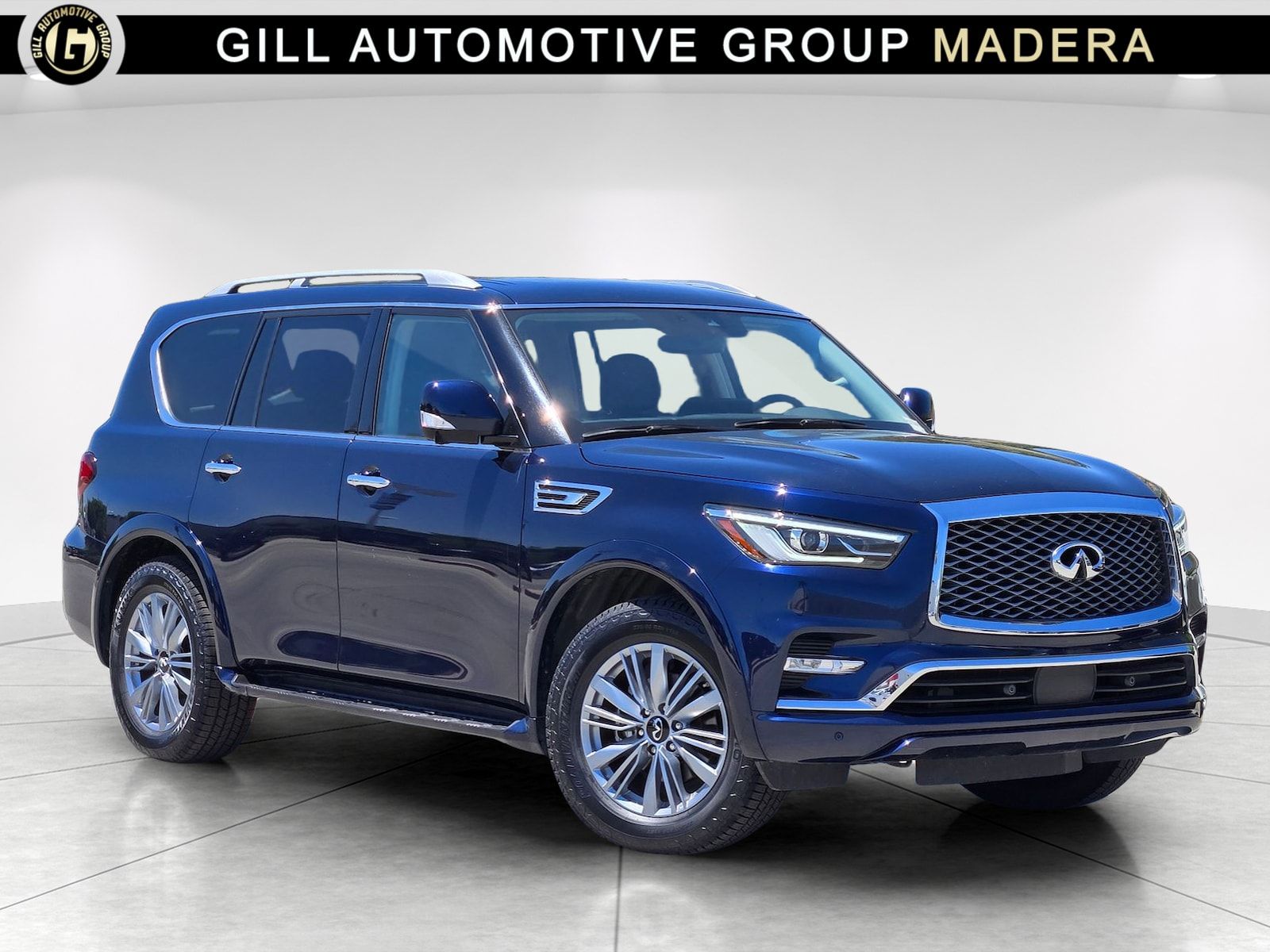 2024 INFINITI QX80 LUXE