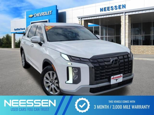 White 2023 Hyundai Palisade SUV / Crossover Front-Wheel Drive 8-Speed Automatic