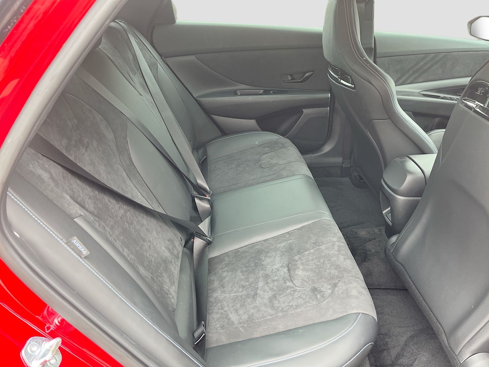 Used 2025 Red Hyundai Base image 27