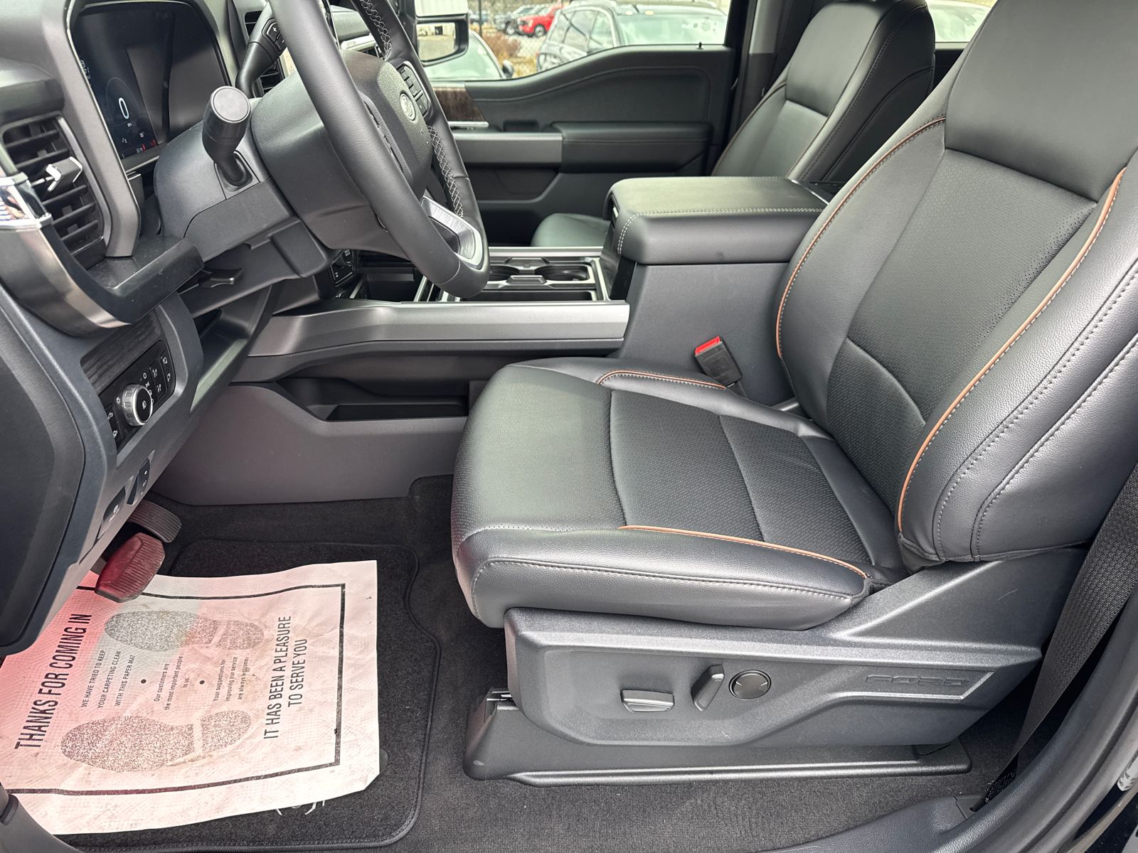 New 2026 Agate Black Metallic Ford F-250® Lariat® image 10