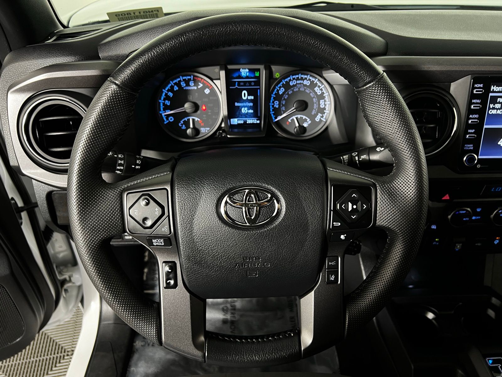 2023 Toyota Tacoma TRD Off-Road 15