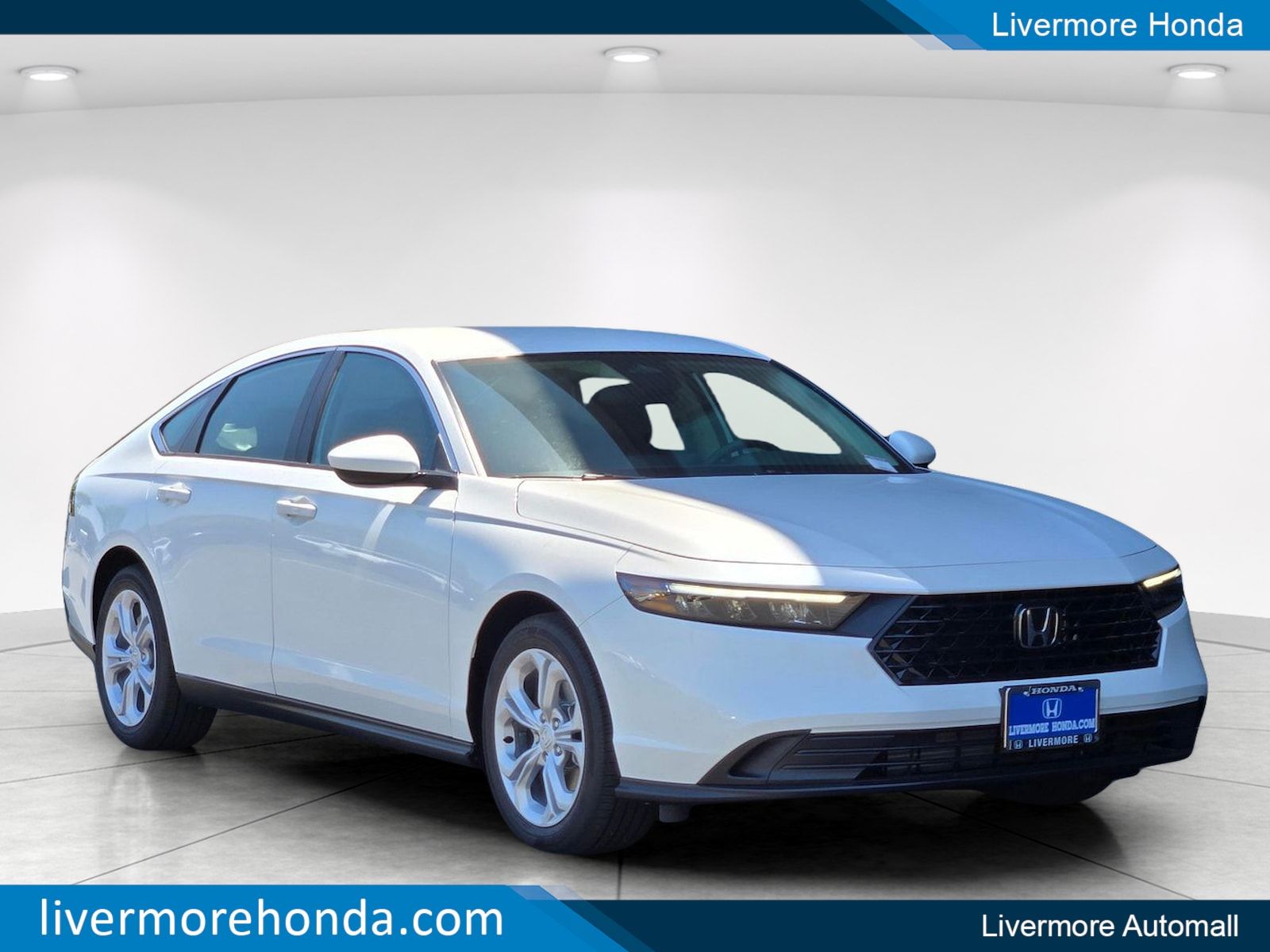 2026 Honda Accord LX — full photo 1 of 27