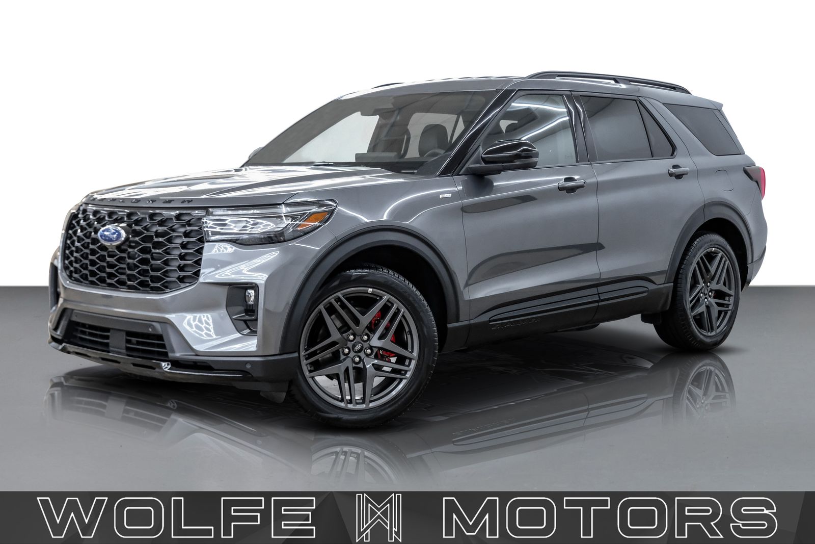 Gray Metallic 2026 Ford Explorer SUV / Crossover Rear-Wheel Drive Automatic