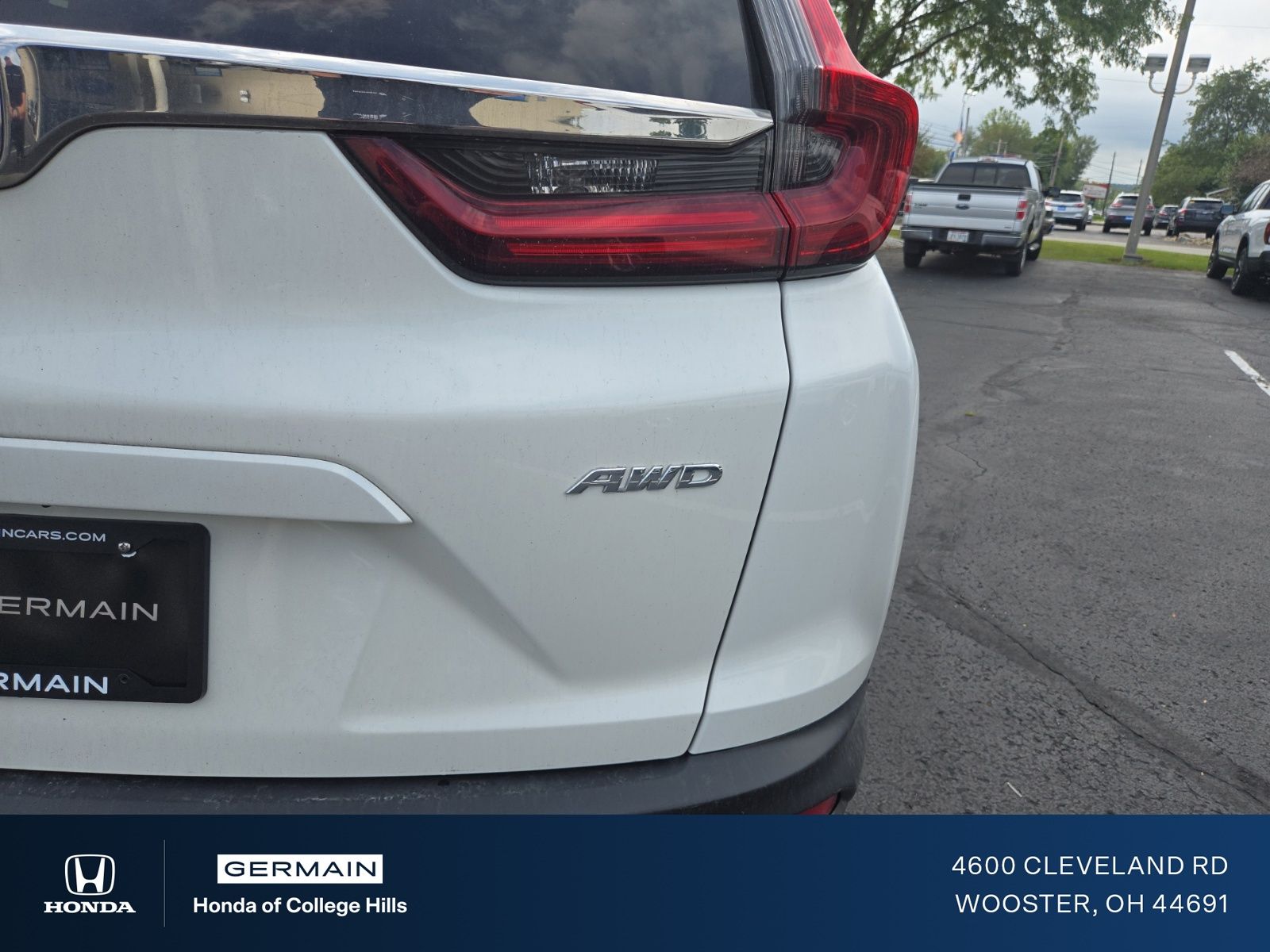 Used 2021 White Honda EX-L image 8