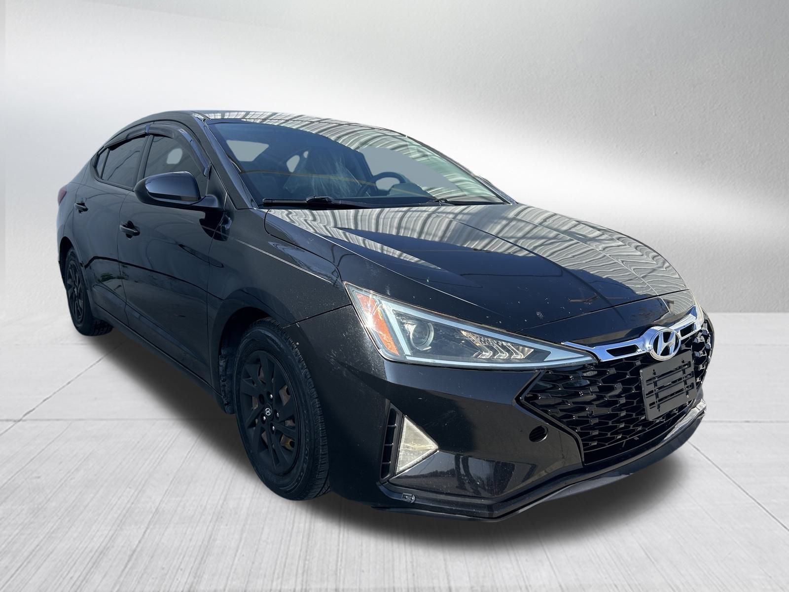 Used Car 2020 Hyundai Elantra  Se For Sale Under $15,000 In Austin, Texas