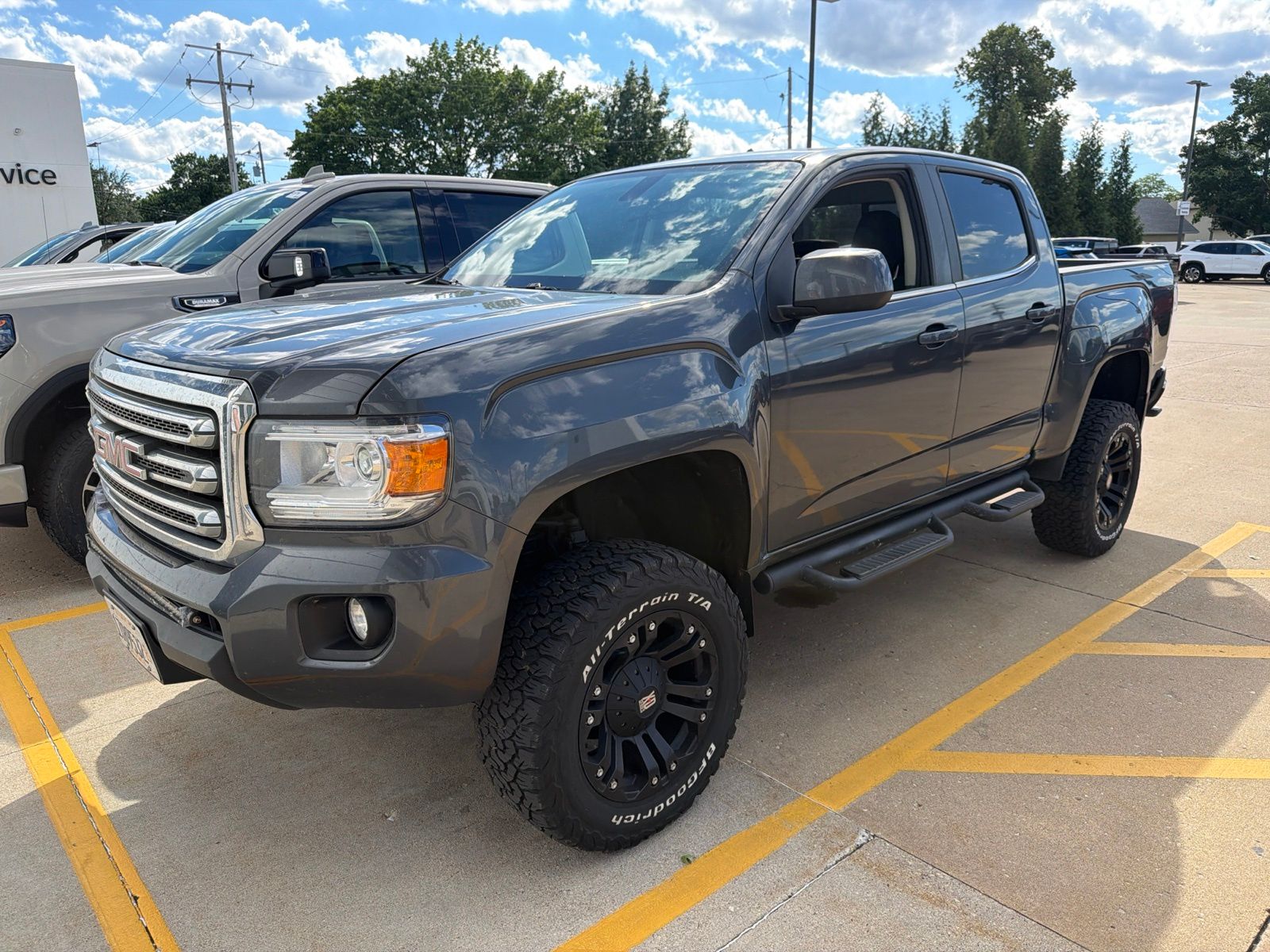 2016 GMC Canyon SLE Crew Cab 4WD