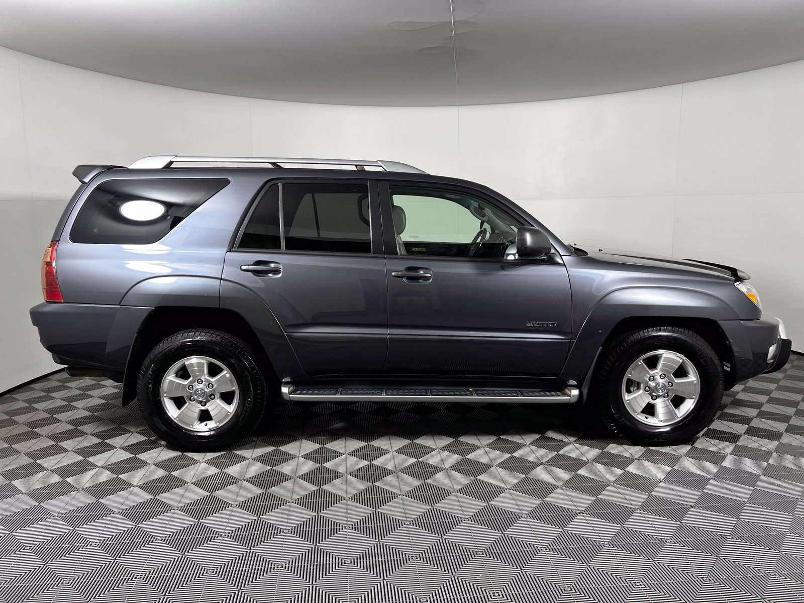 Thumbnail: 2003 Toyota 4Runner - 4