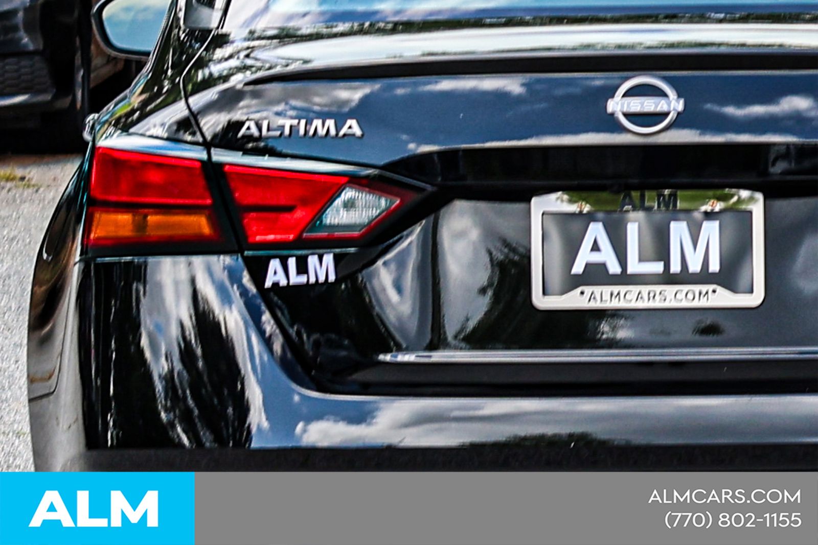 Used 2025 Black Nissan 2.5 SV image 14