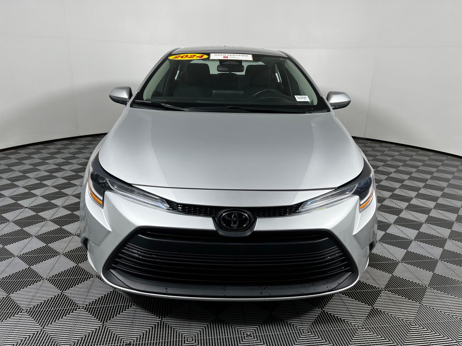 Thumbnail: 2024 Toyota Corolla - 2