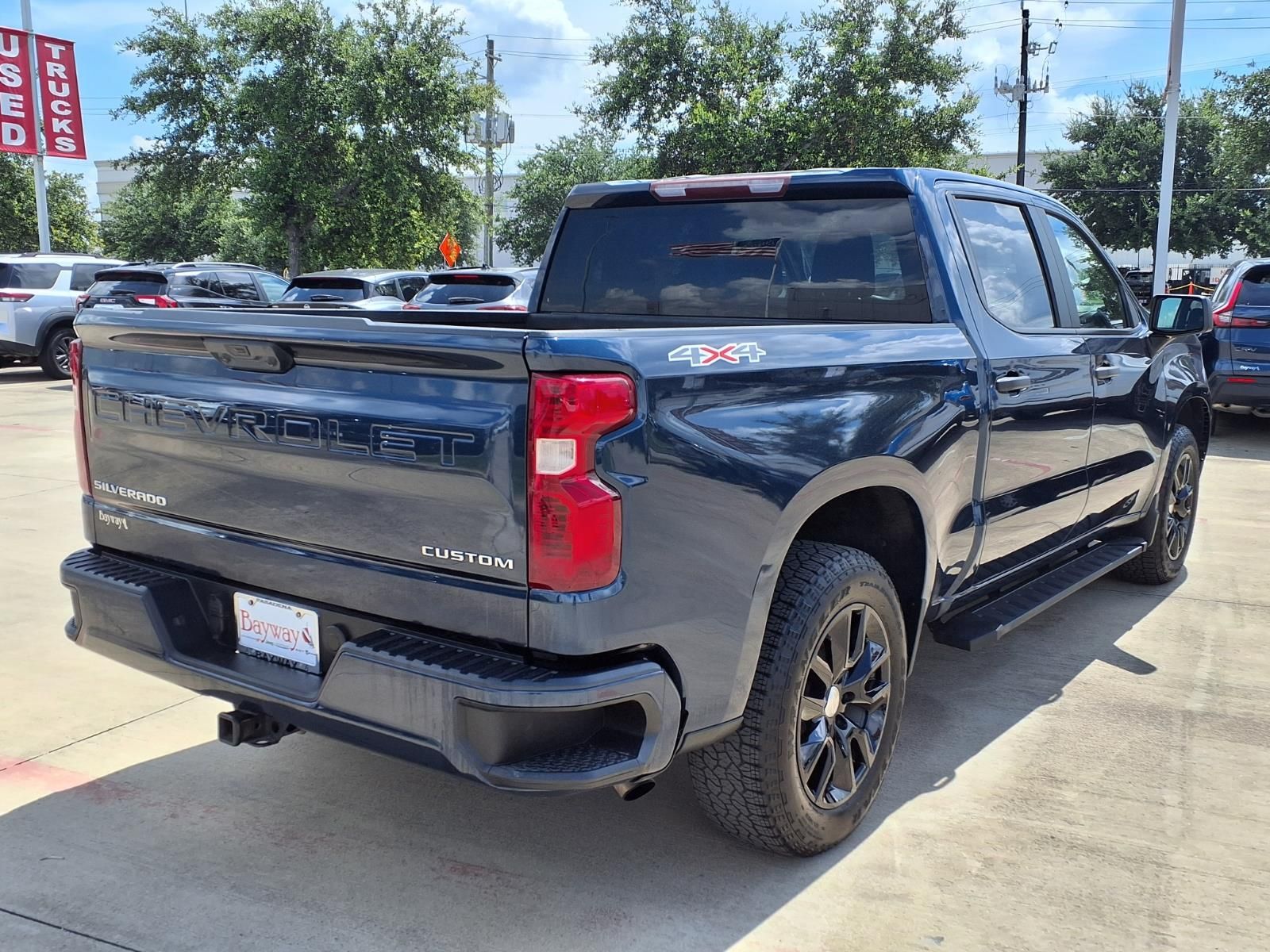 2023 Chevrolet Silverado 1500 Custom - 4