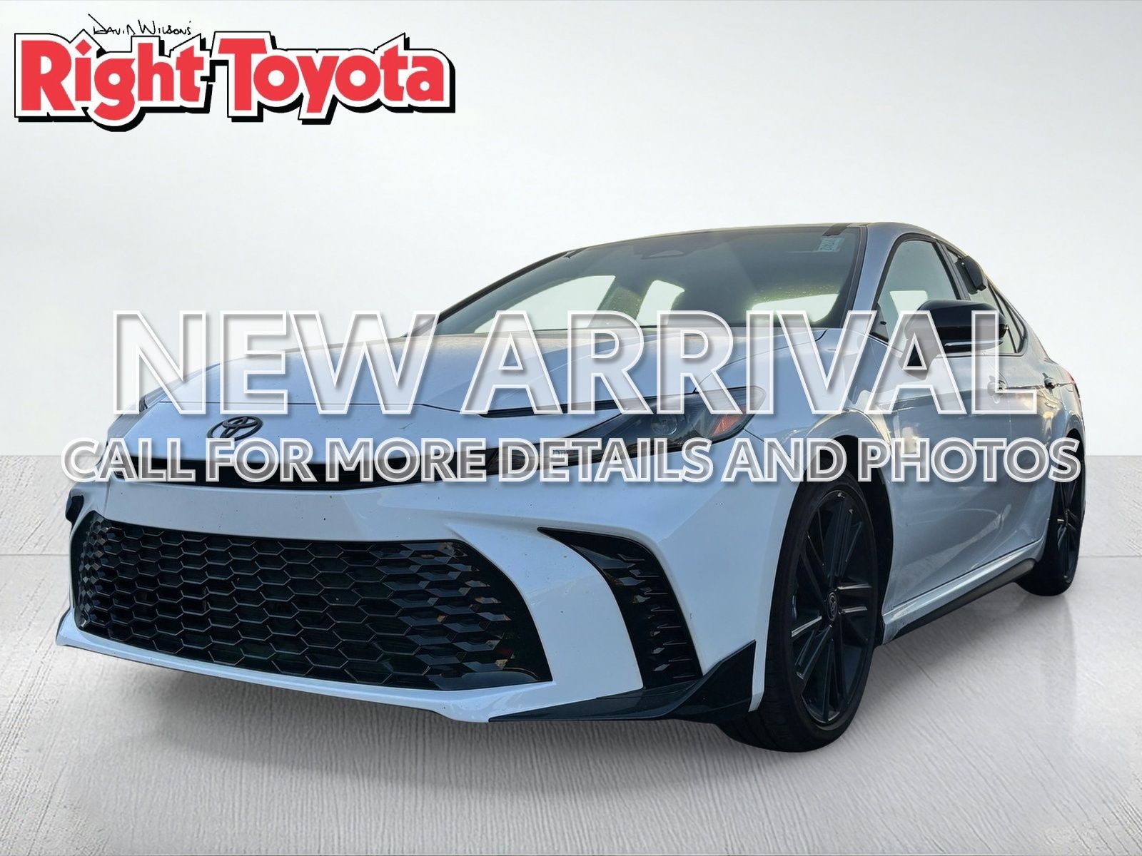 Ice Cap 2026 Toyota Camry Sedan Front-Wheel Drive Continuously Variable Transmission