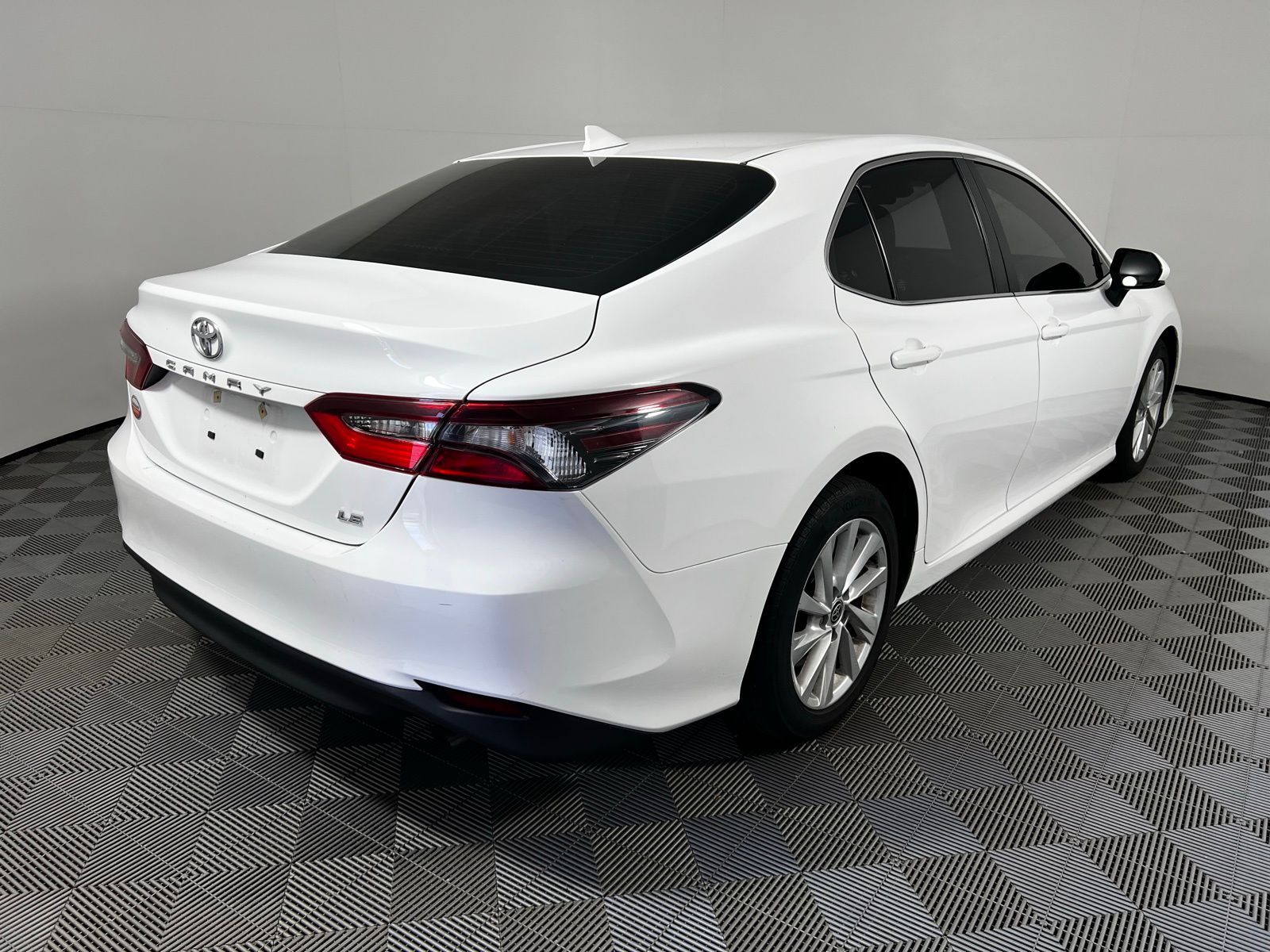 Thumbnail: 2023 Toyota Camry - 5