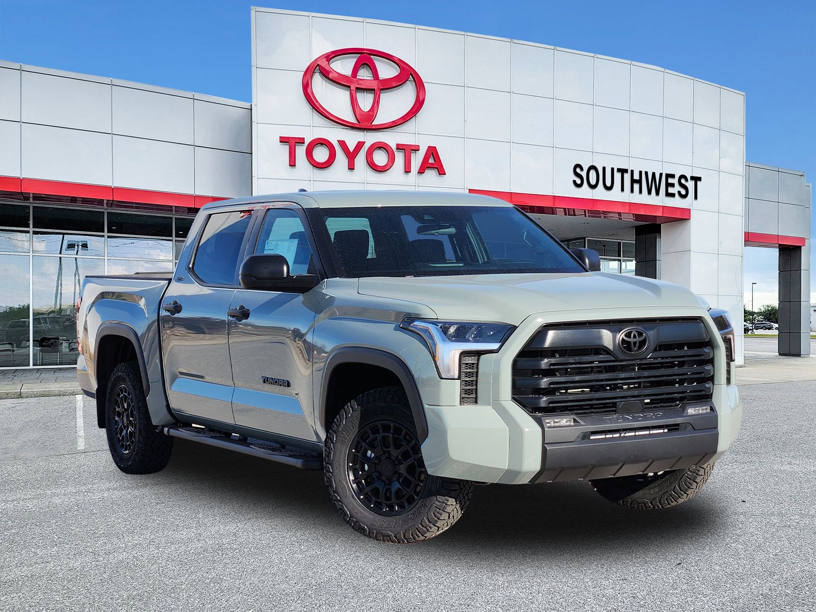 2026 Toyota Tundra SR5 CrewMax Cab 4WD