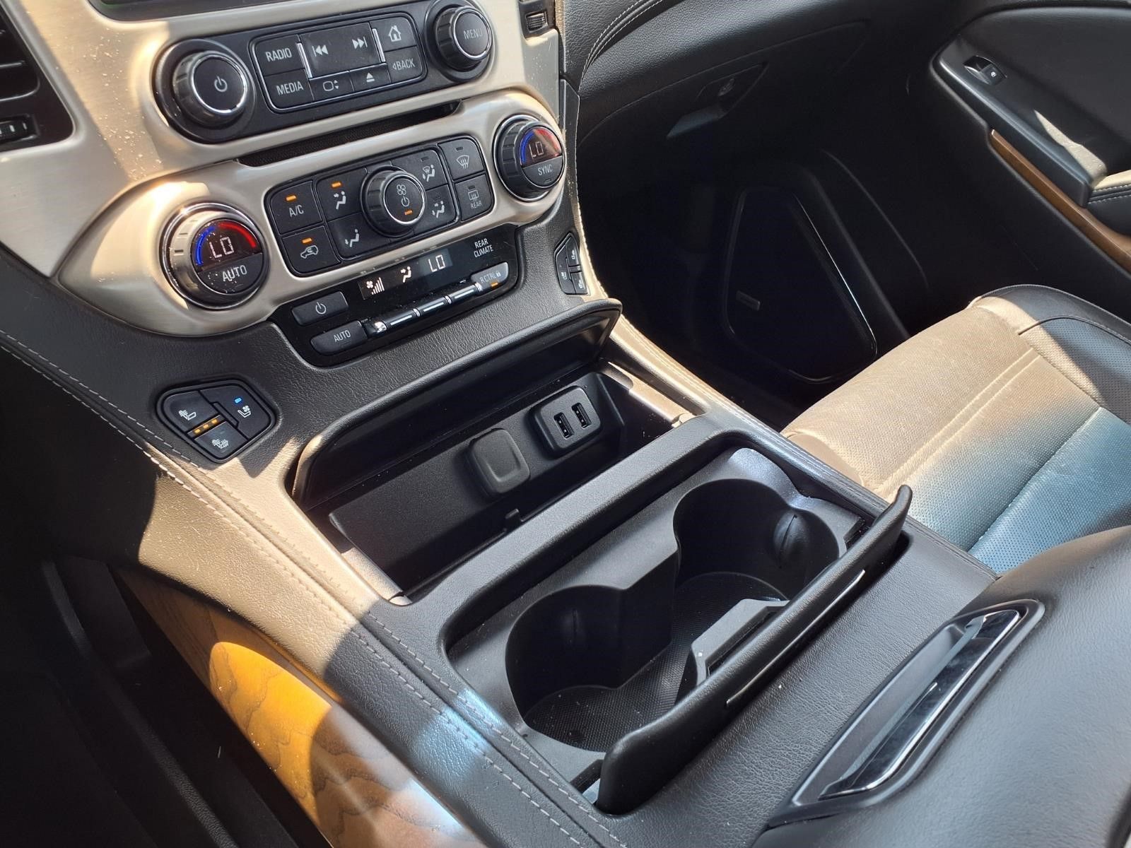 2020 GMC Yukon XL Denali Blue at Victoria Chrysler Dodge Jeep Ram