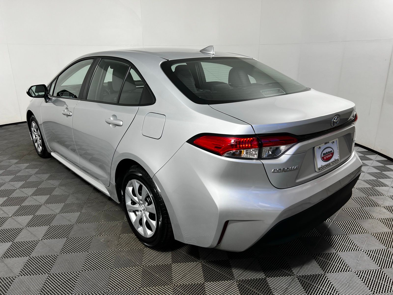 2024 Toyota Corolla LE 7