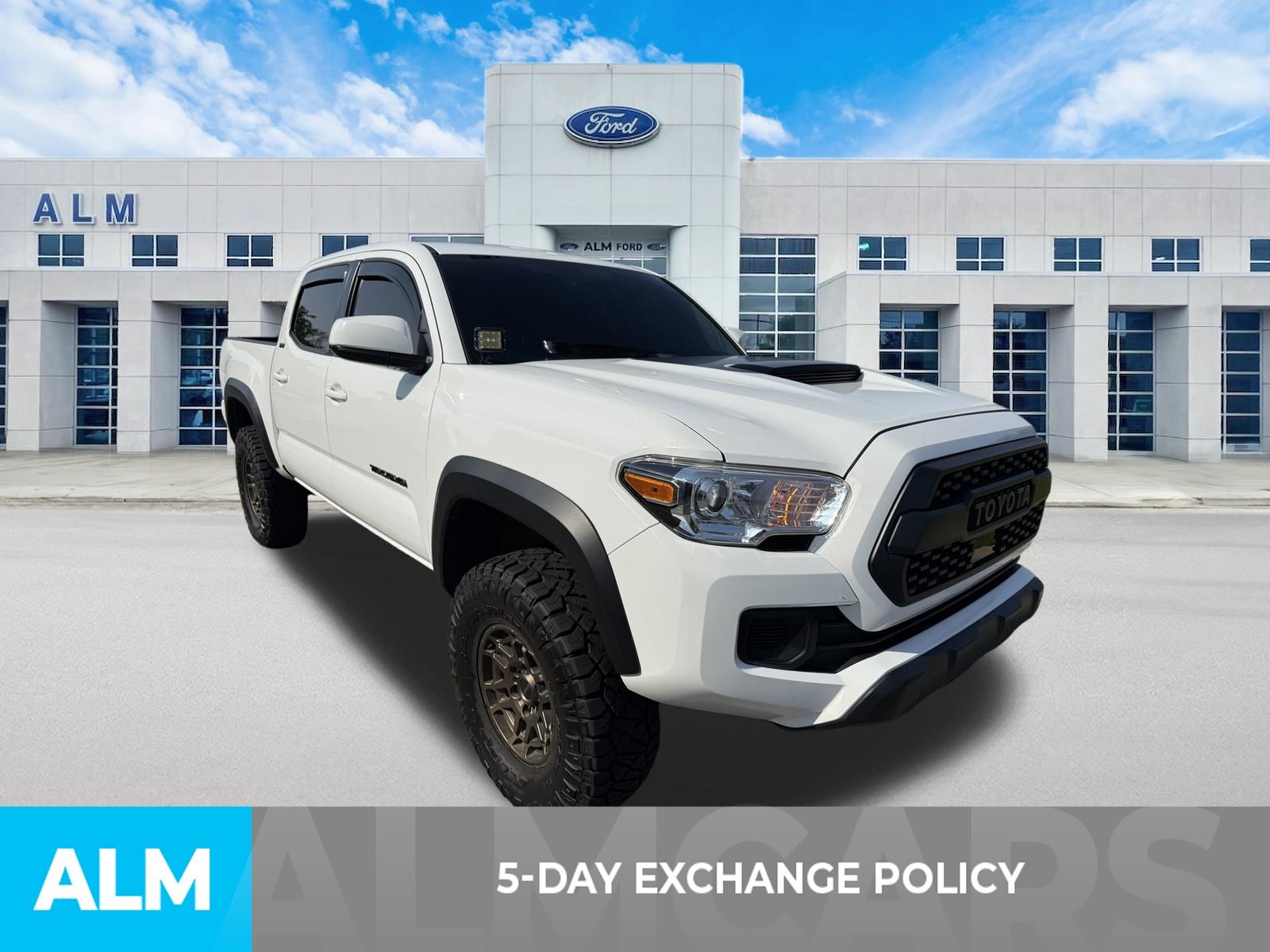 Used 2023 White Toyota Trail Edition image 3