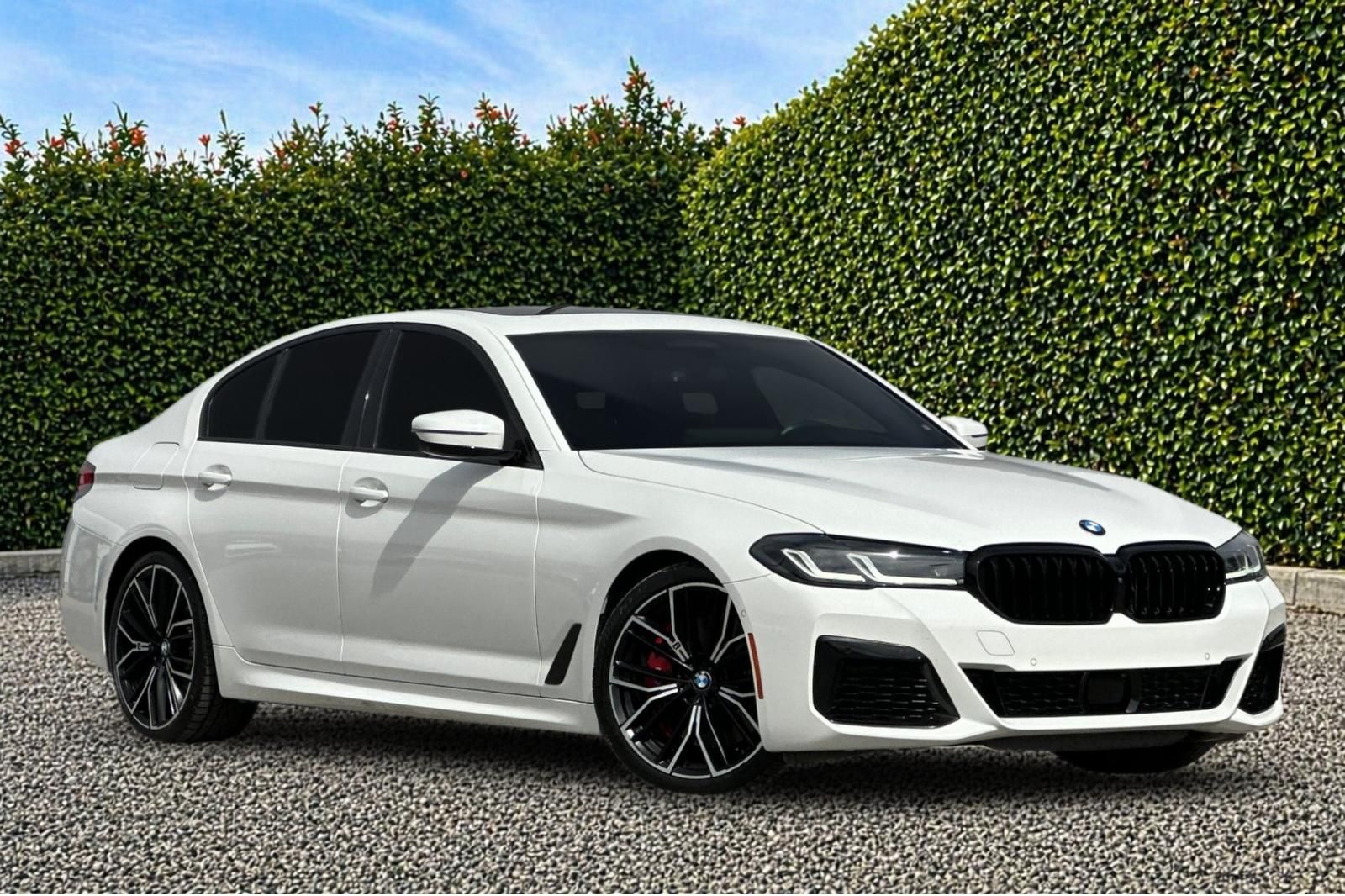 2023 BMW 5 Series M550i xDrive