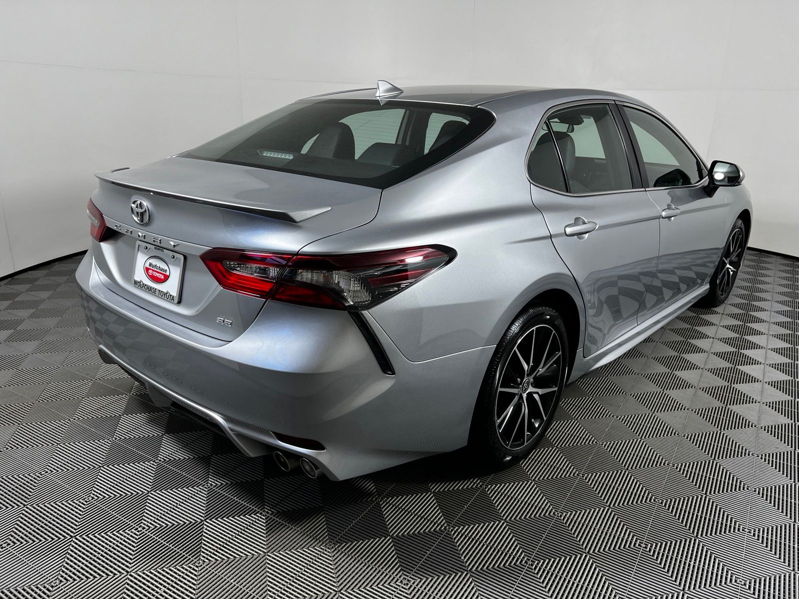 Thumbnail: 2024 Toyota Camry - 5