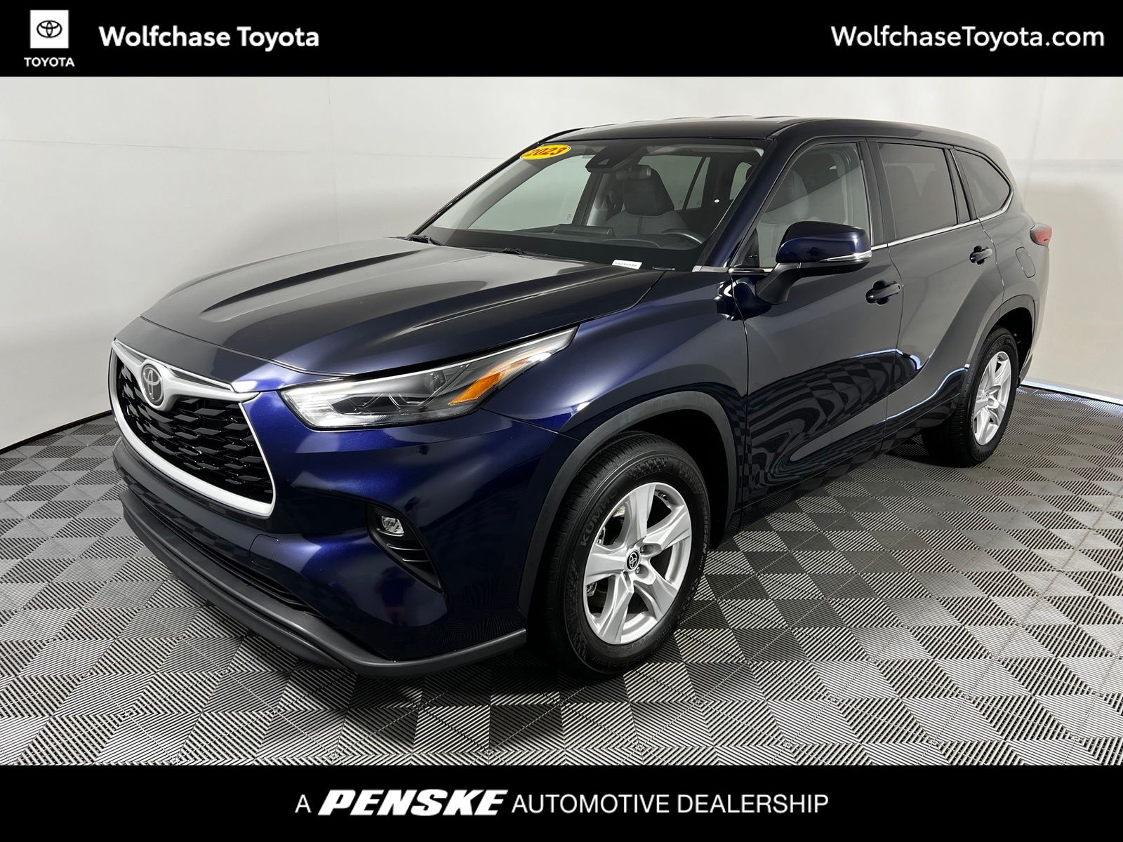 Thumbnail: 2023 Toyota Highlander - 1