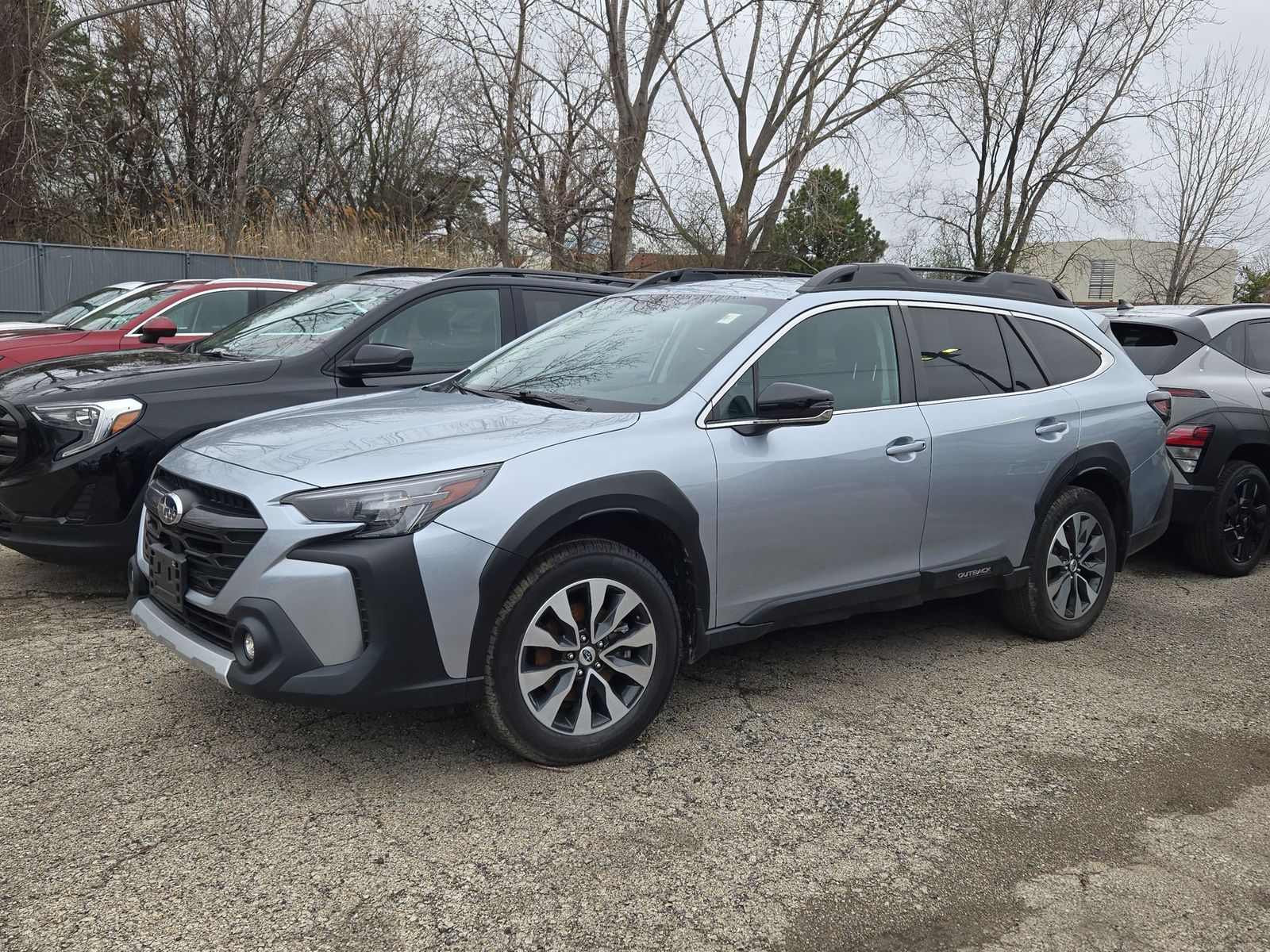 Ice Silver Metallic 2023 Subaru Outback Limited AWD SUV / Crossover All-Wheel Drive Continuously Variable Transmission
