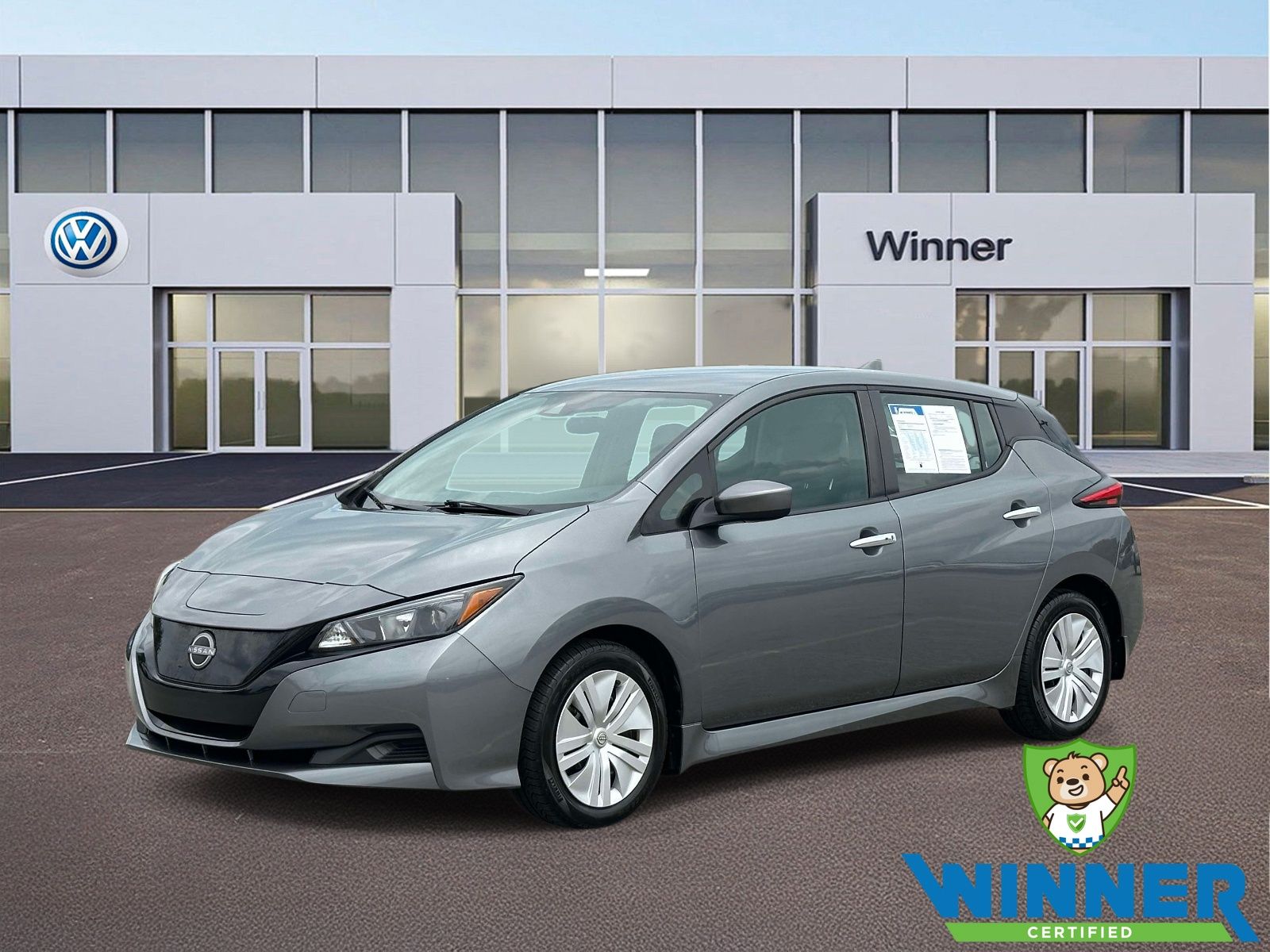 Gray (Gun Metallic) 2023 Nissan LEAF Hatchback Front-Wheel Drive Automatic