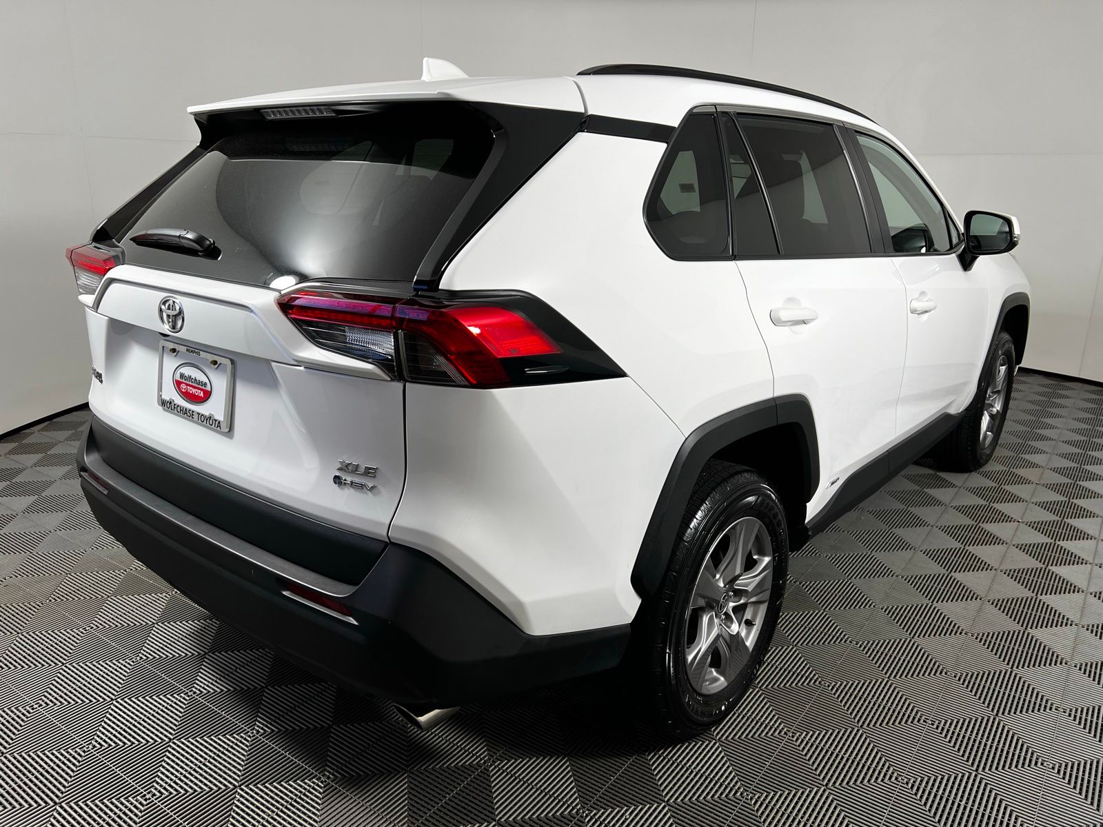 Thumbnail: 2025 Toyota RAV4 - 5