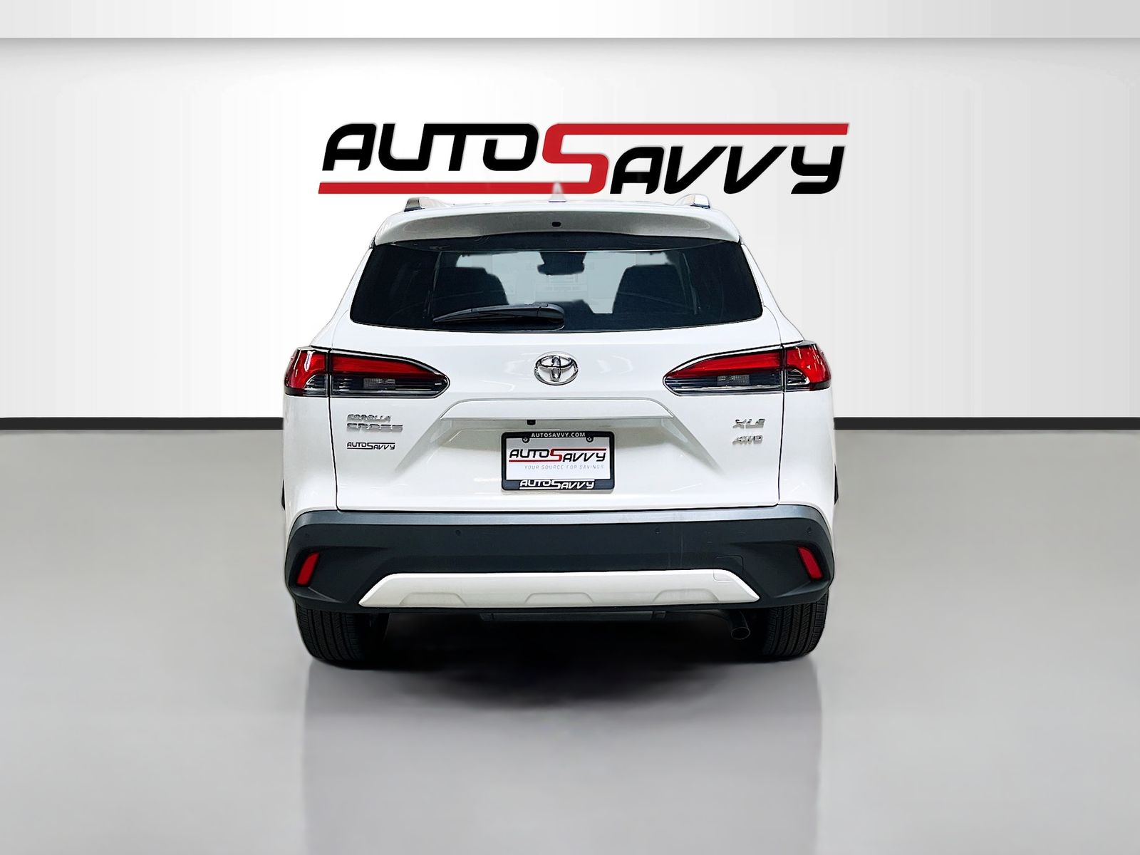 View vehicle photo 6