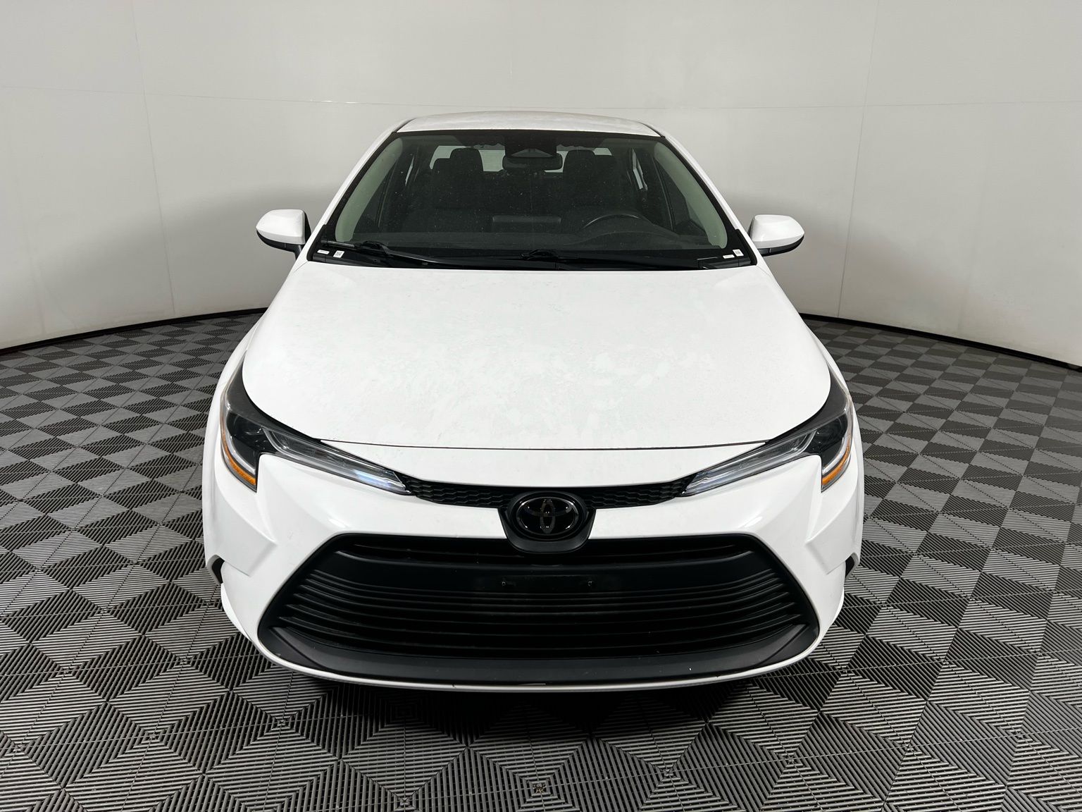 Thumbnail: 2024 Toyota Corolla - 3