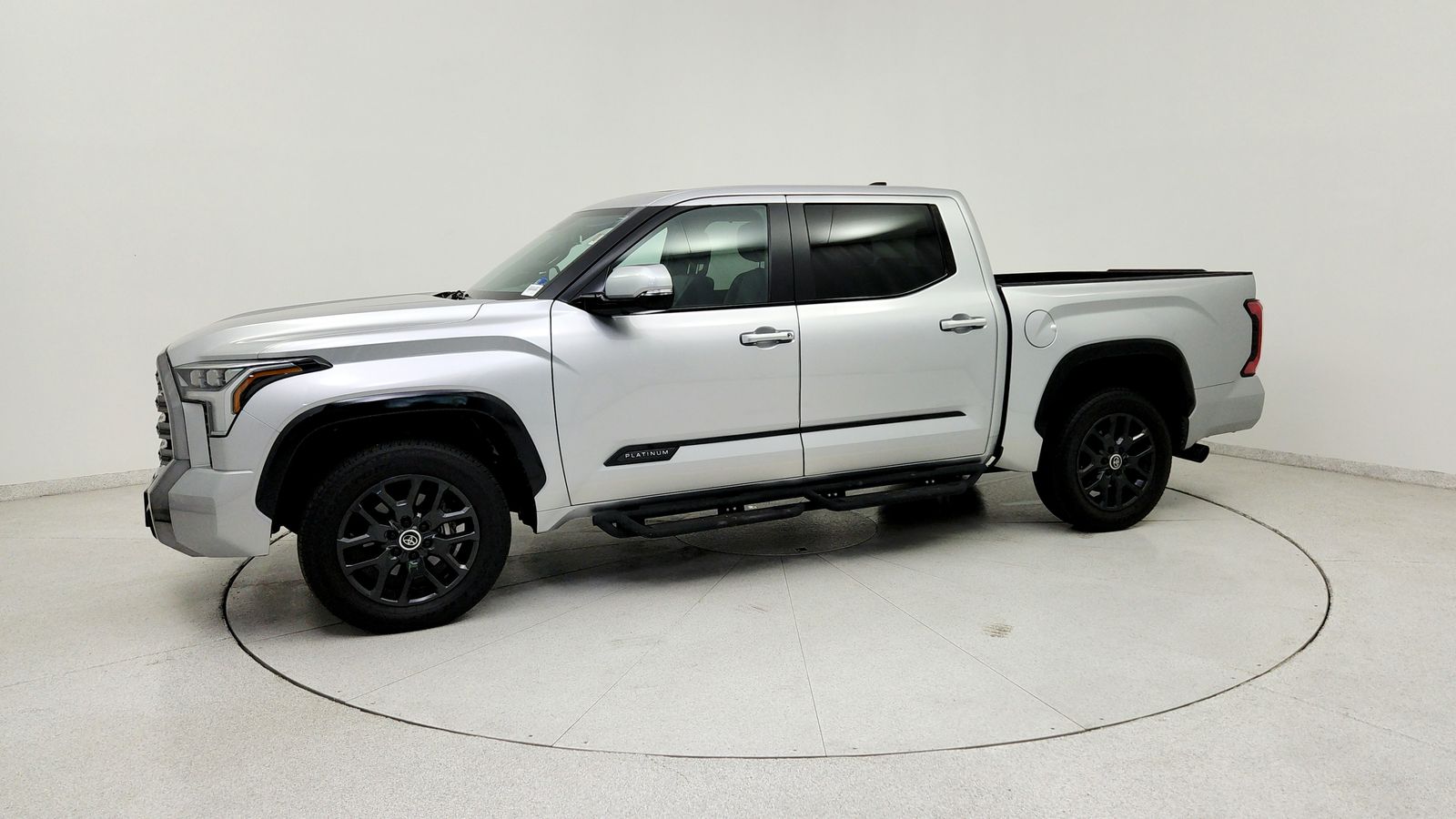 Used 2024 Silver Toyota Platinum image 3