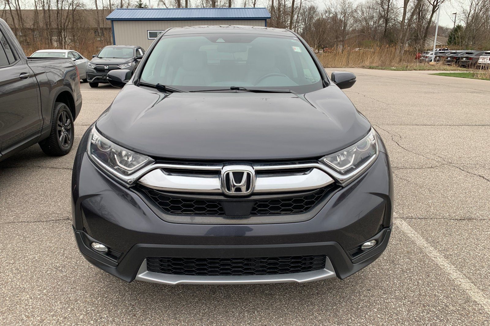 View vehicle photo 6