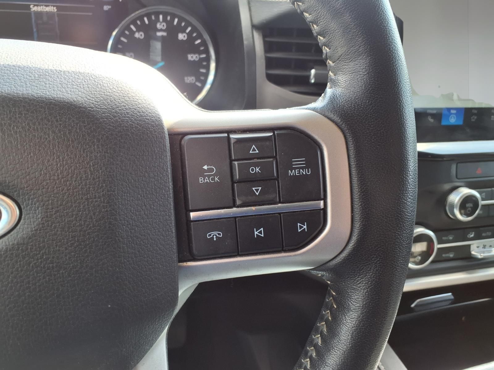 2022 Ford Expedition XLT White at EAG Ford Navasota