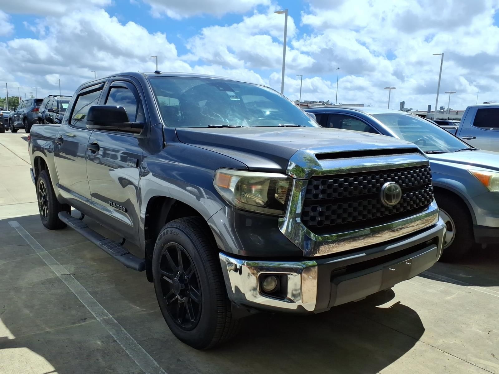 2019 Toyota Tundra SR5 CrewMax 5.7L 4WD