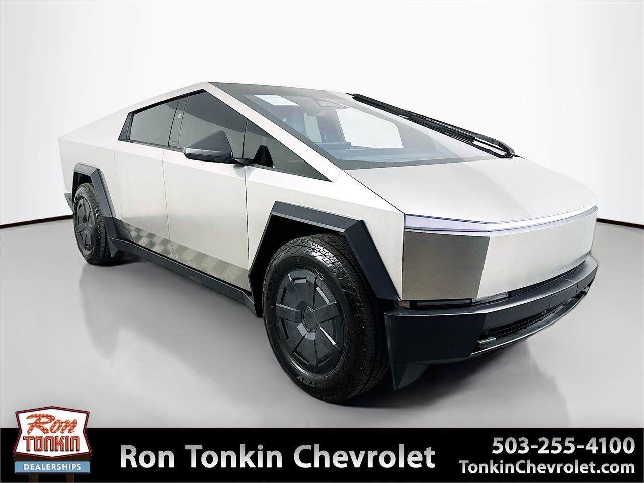 2024 Tesla Cybertruck All-Wheel Drive's photo
