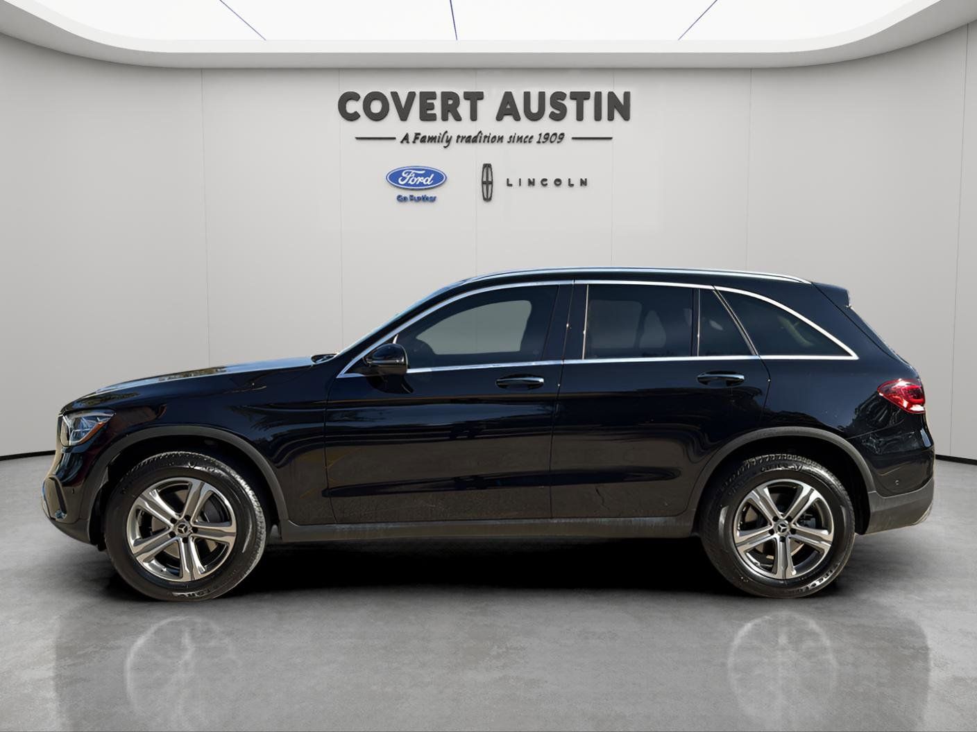 Used Car 2022 Mercedes-benz Glc  Glc 300 For Sale Under $30,000 In Austin, Texas